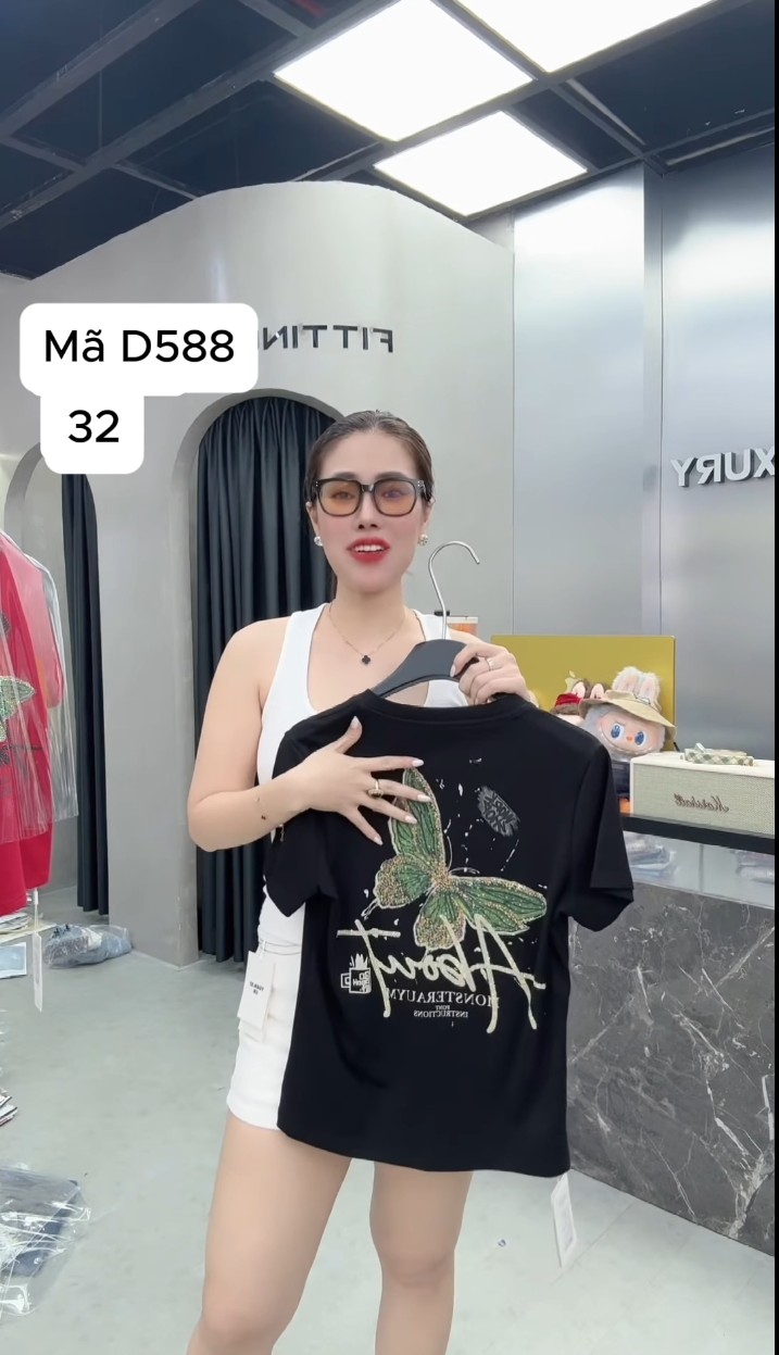 D588 Áo bướm đá
