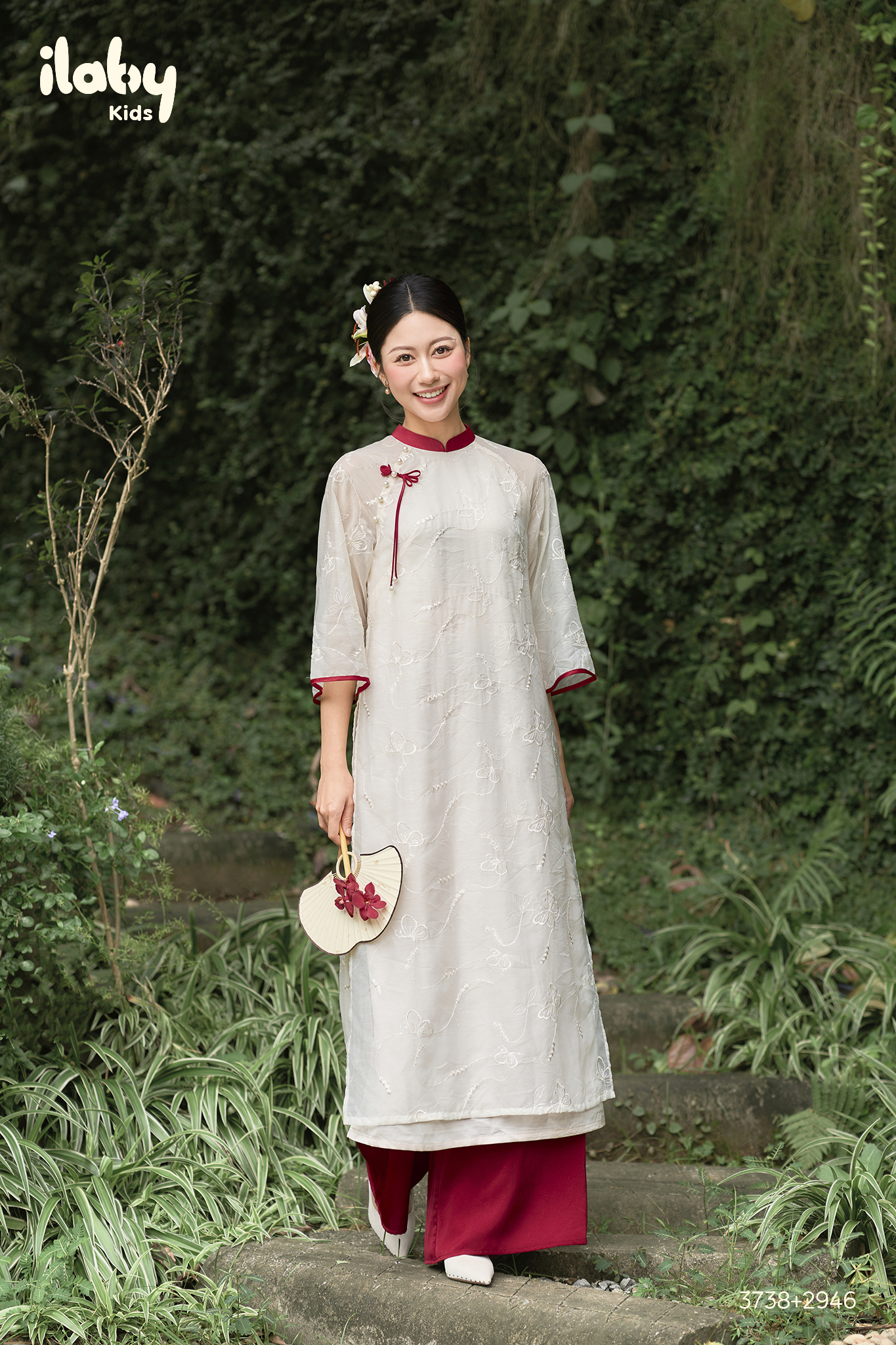 Áo dài mẹ Diệp Yên