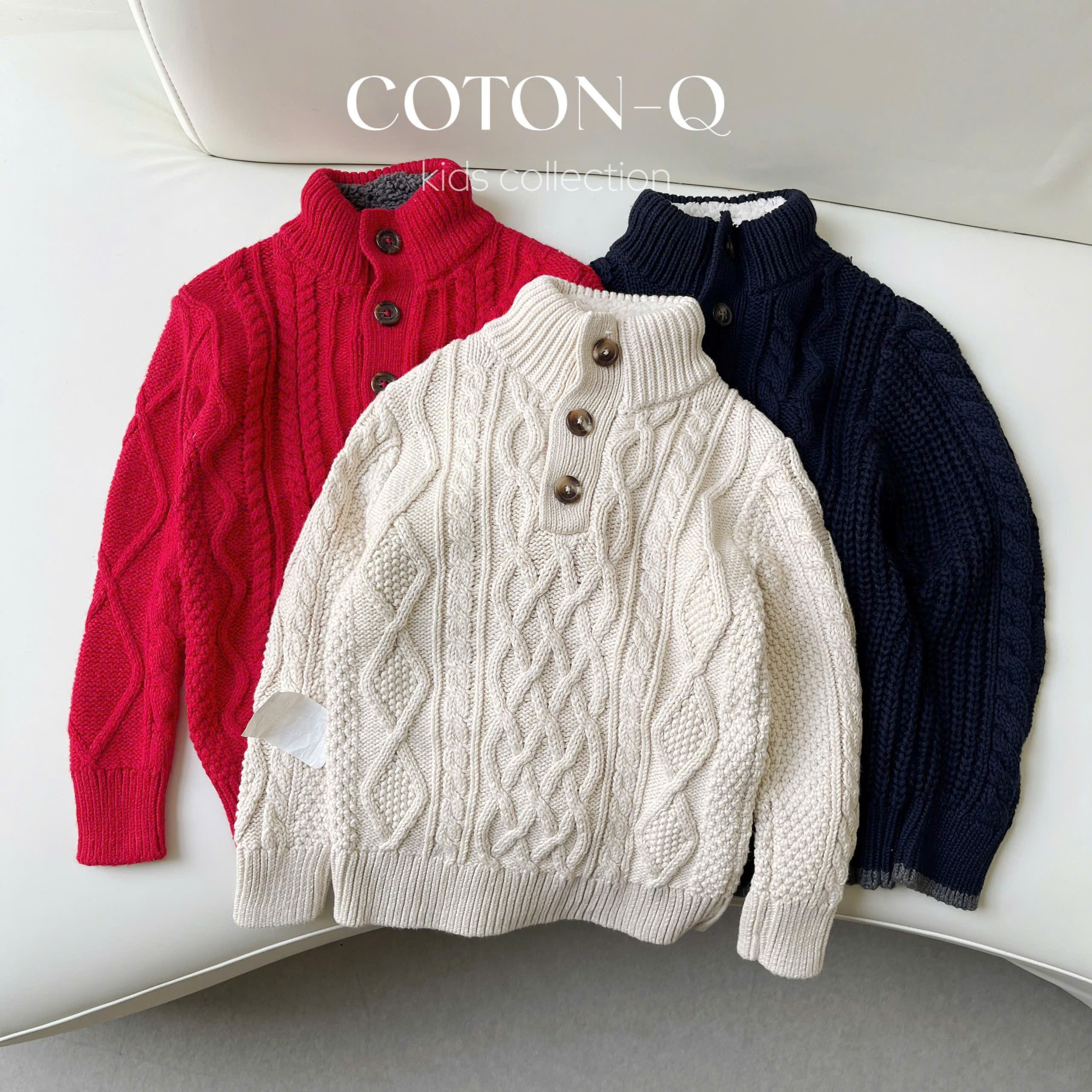 HE152 Áo len bé ( XANH ĐEN )