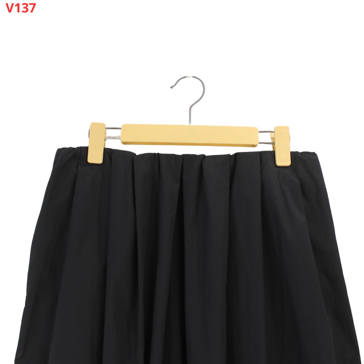 V137- CHÂN VÁY ĐEN_thumbnail_4