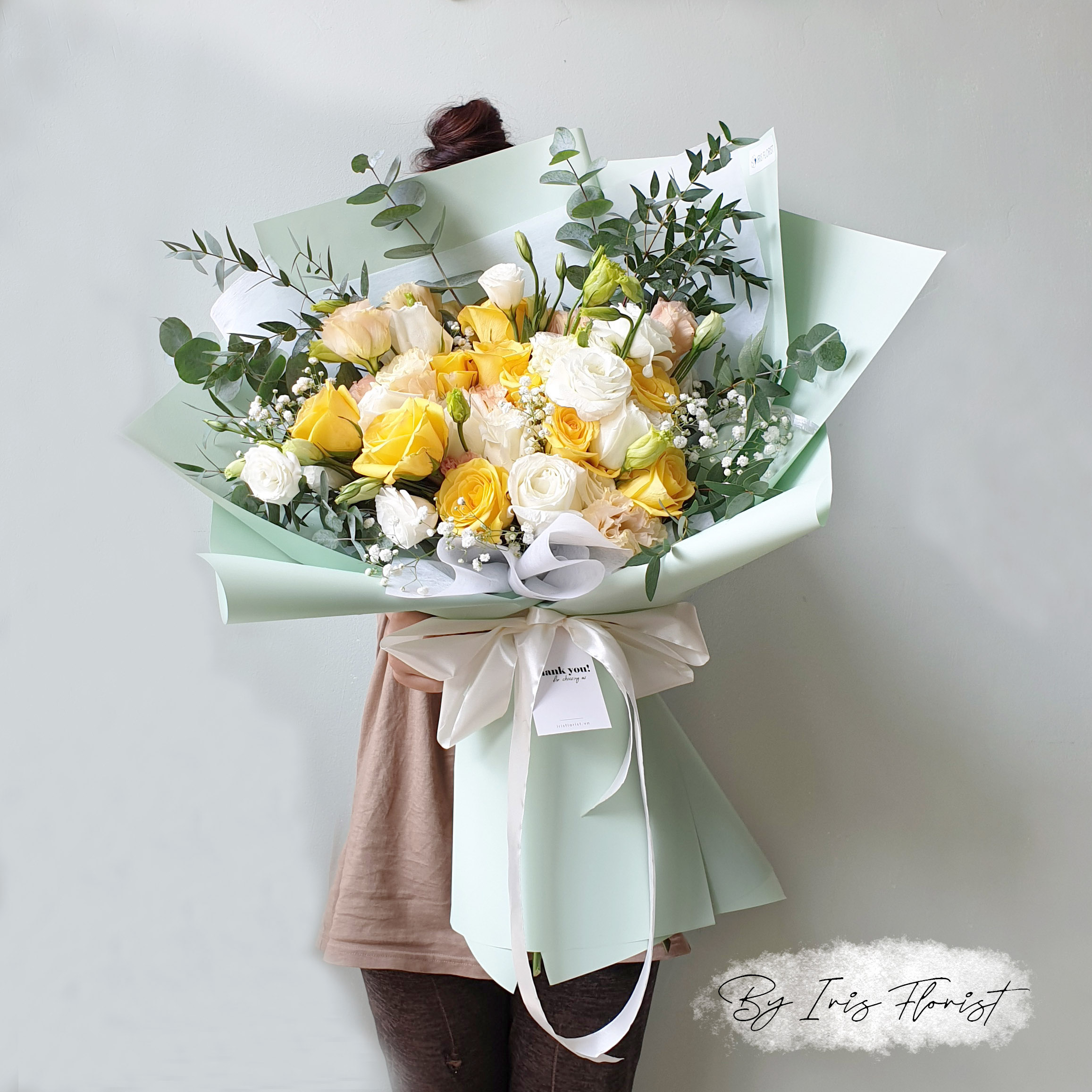 Bó hoa hồng tone Vàng trắng