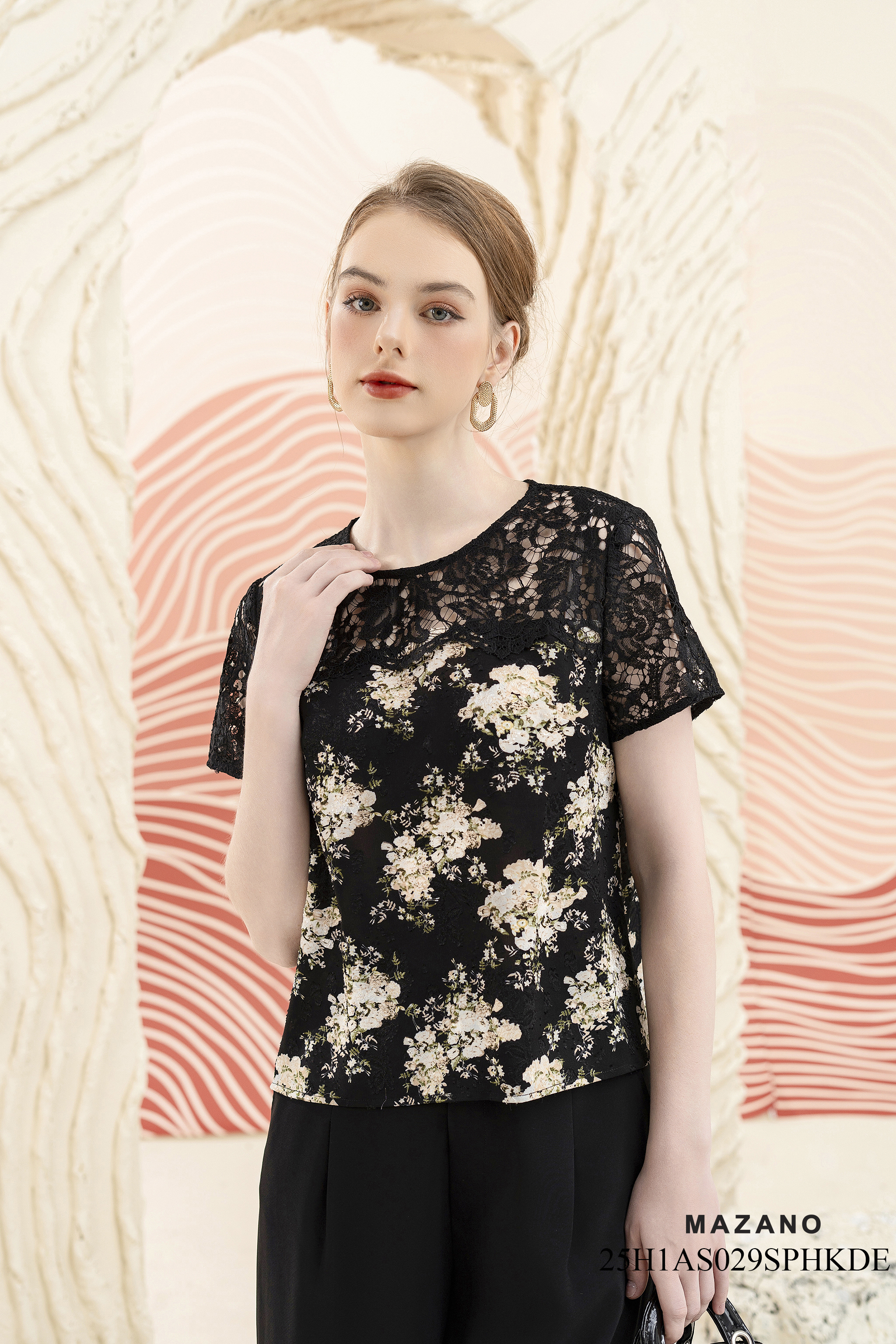 Áo Top Suông Vải voan 3D phối ren Họa tiết hoa cách điệu Cổ tròn Tay ngắn Dài dưới eo