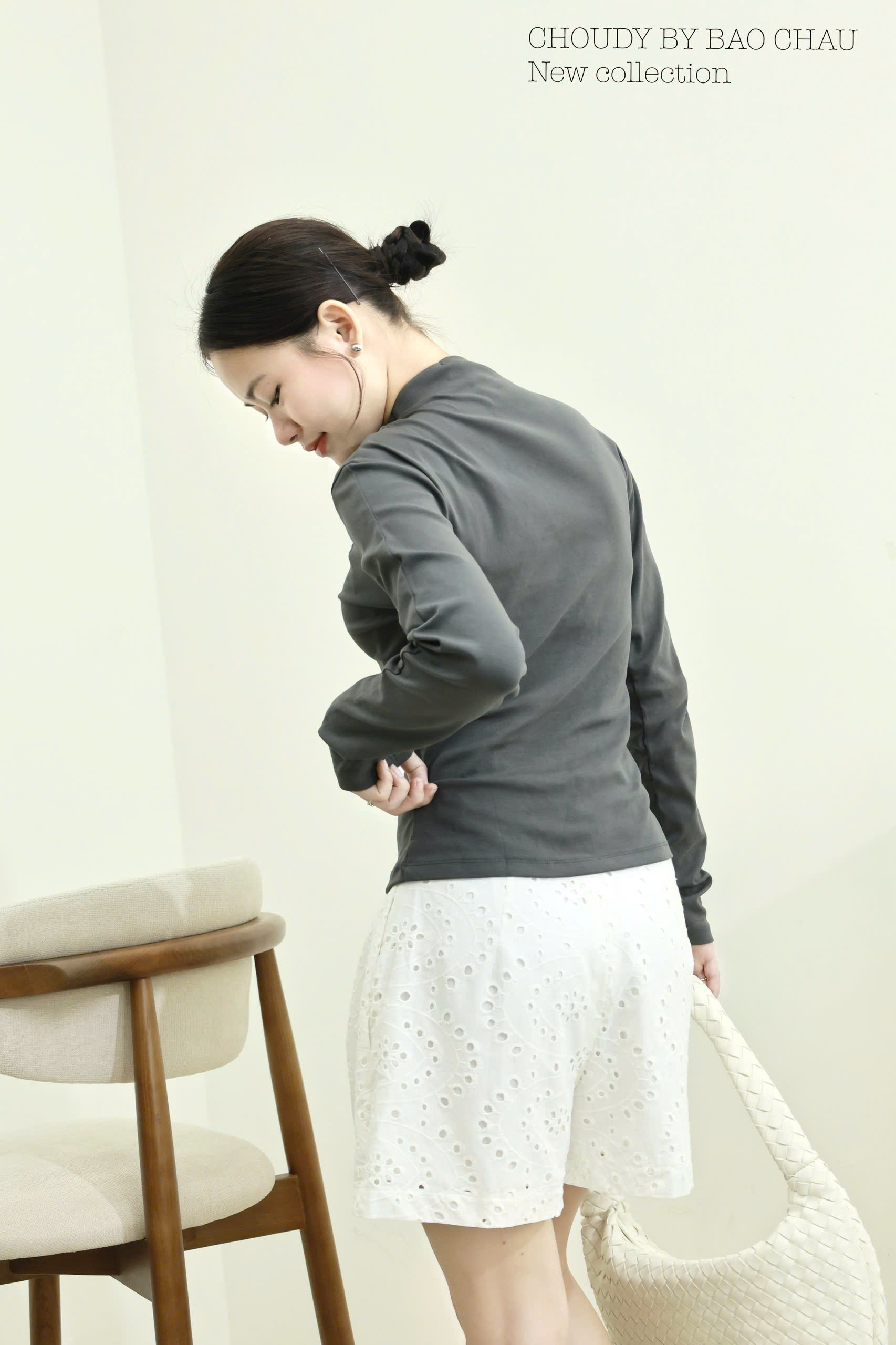 U770 QUẦN SHORT ĐỤC LỖ TRẮNG_thumbnail_7