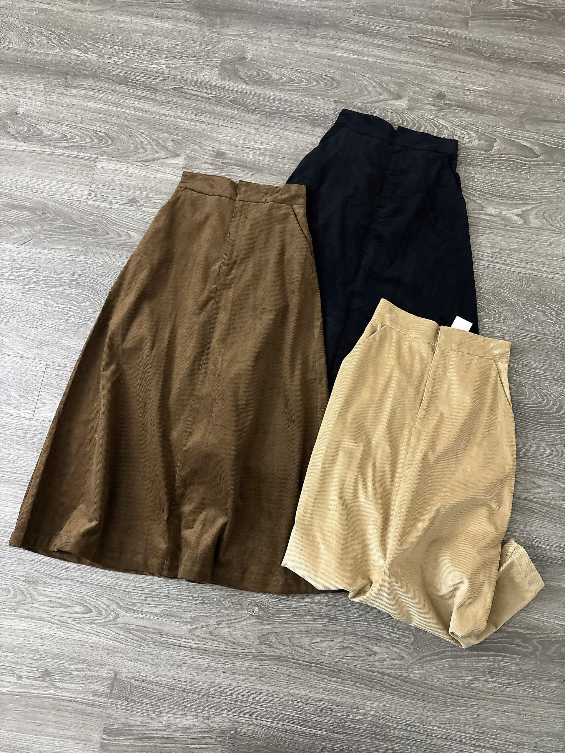 C96 CHÂN VÁY NHUNG 3 MÀU_thumbnail_9