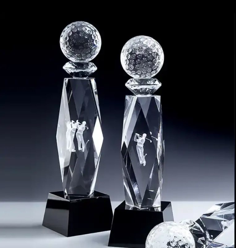 Cúp golf pha lê 3D