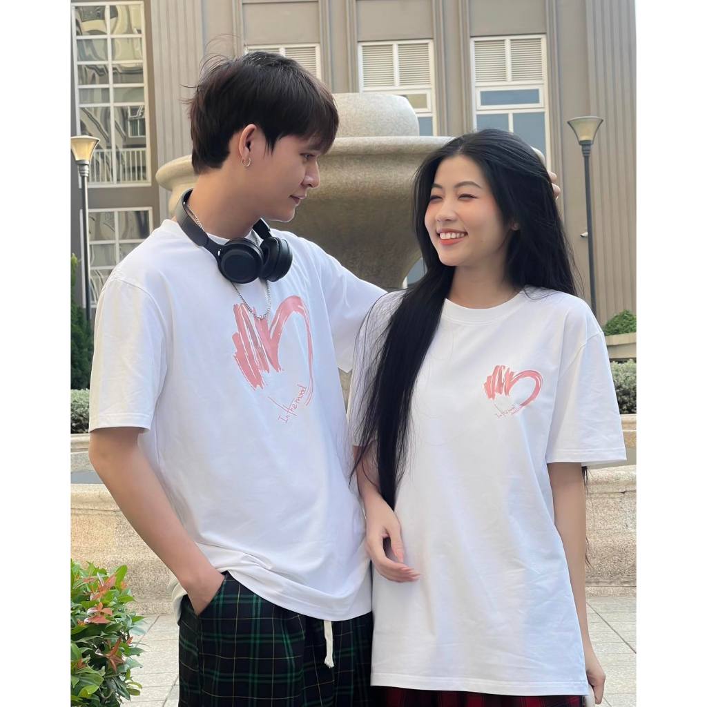 Áo thun couple trái tim local brand form rộng ATD783 Miucho cotton cổ tròn in graphic_thumbnail_4