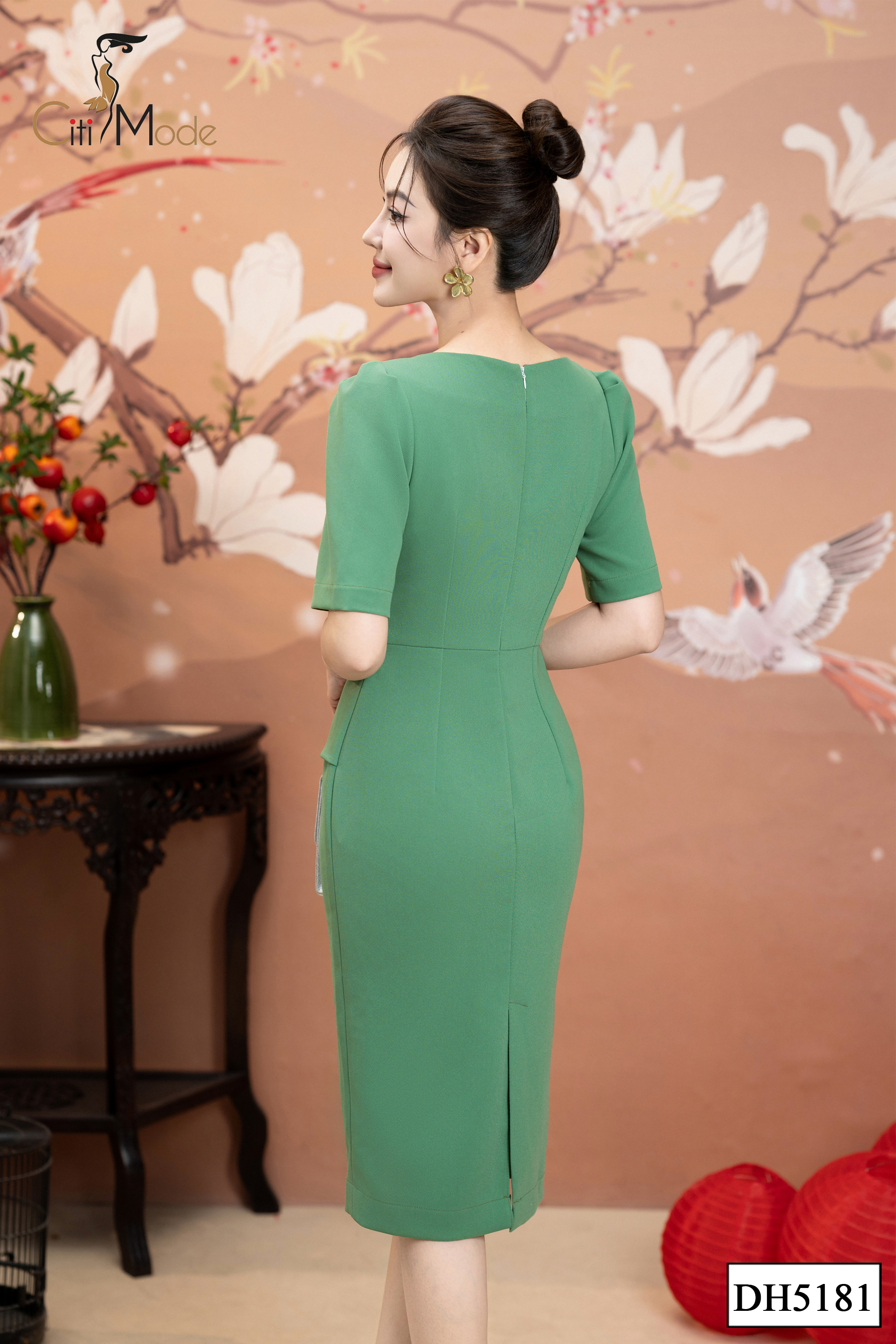 Đầm ôm peplum xanh lá cổ lệch_thumbnail_1