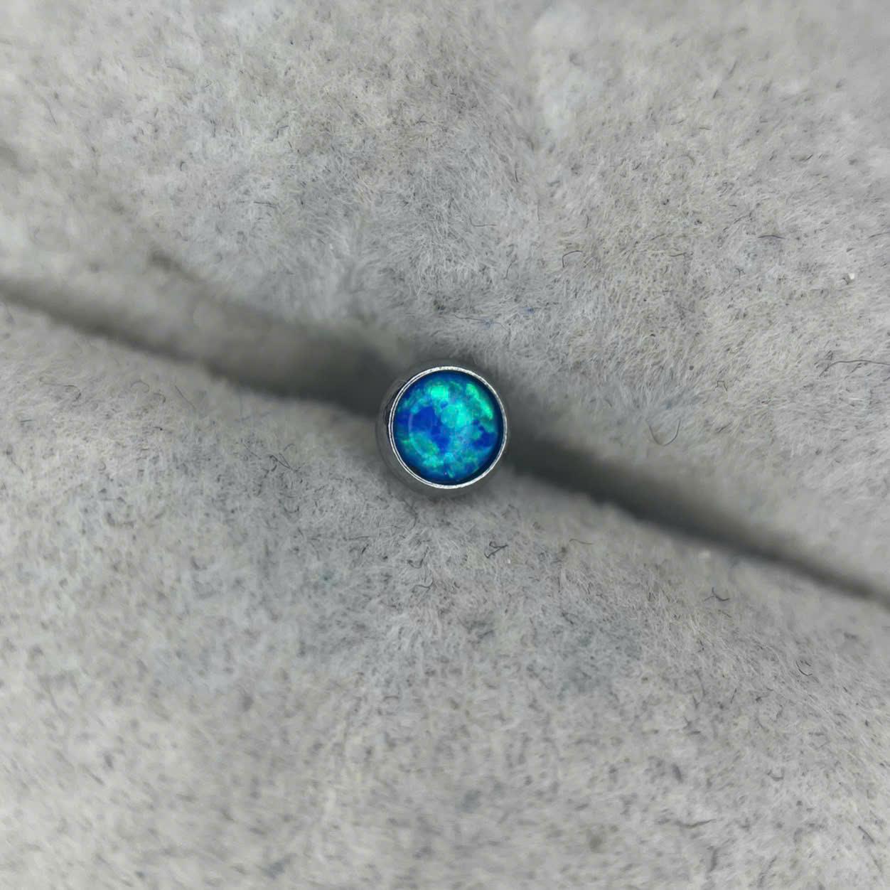 Charm cấy thép y tế opal xanh size 4 thân 1.6