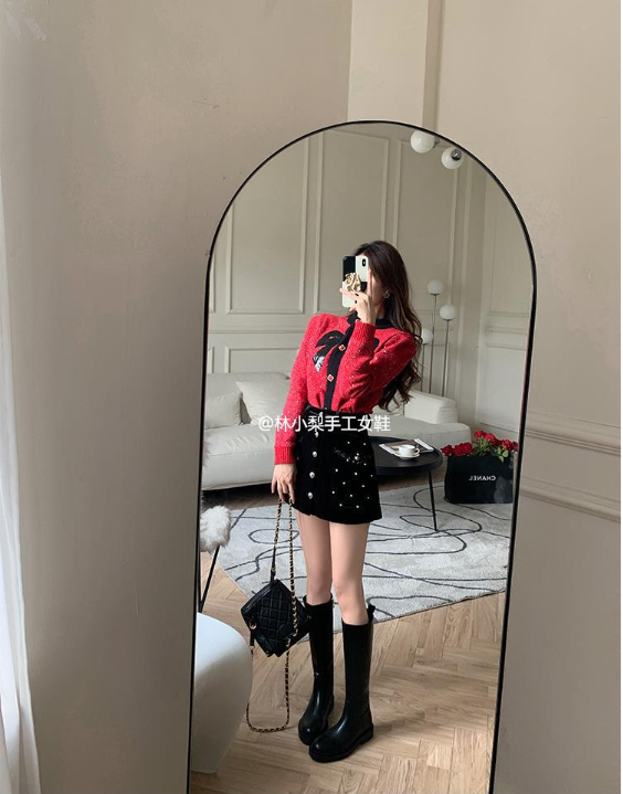 Chic Black Knee-High Boots_thumbnail_5