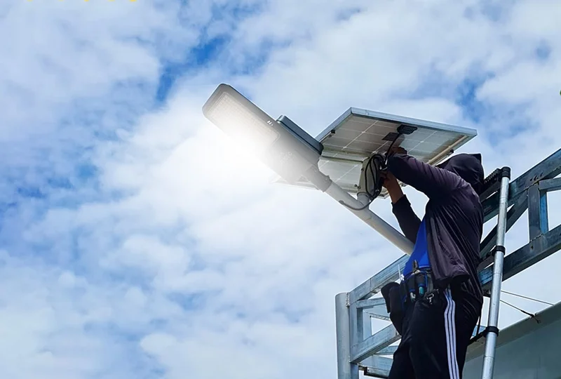 Tại sao đèn năng lượng mặt trời không tắt được? Hướng dẫn cách khắc phục tại nhà