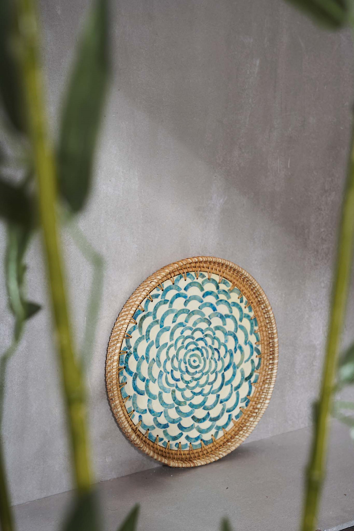 Mother Of Pearl Rattan Tray MD010_thumbnail_2