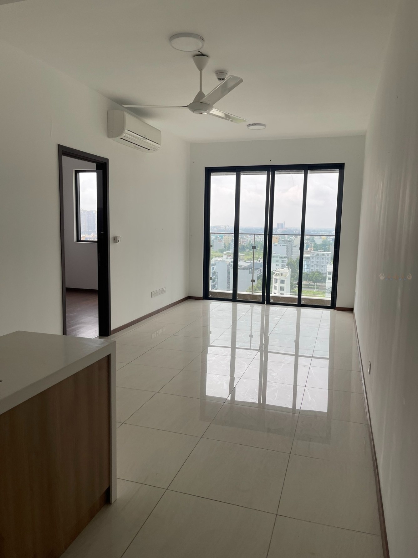 Chủ nhà gửi em bán căn hộ 1 phòng ngủ One Verandah, view sông SG đẹp, giá tốt thị trường _thumbnail_1
