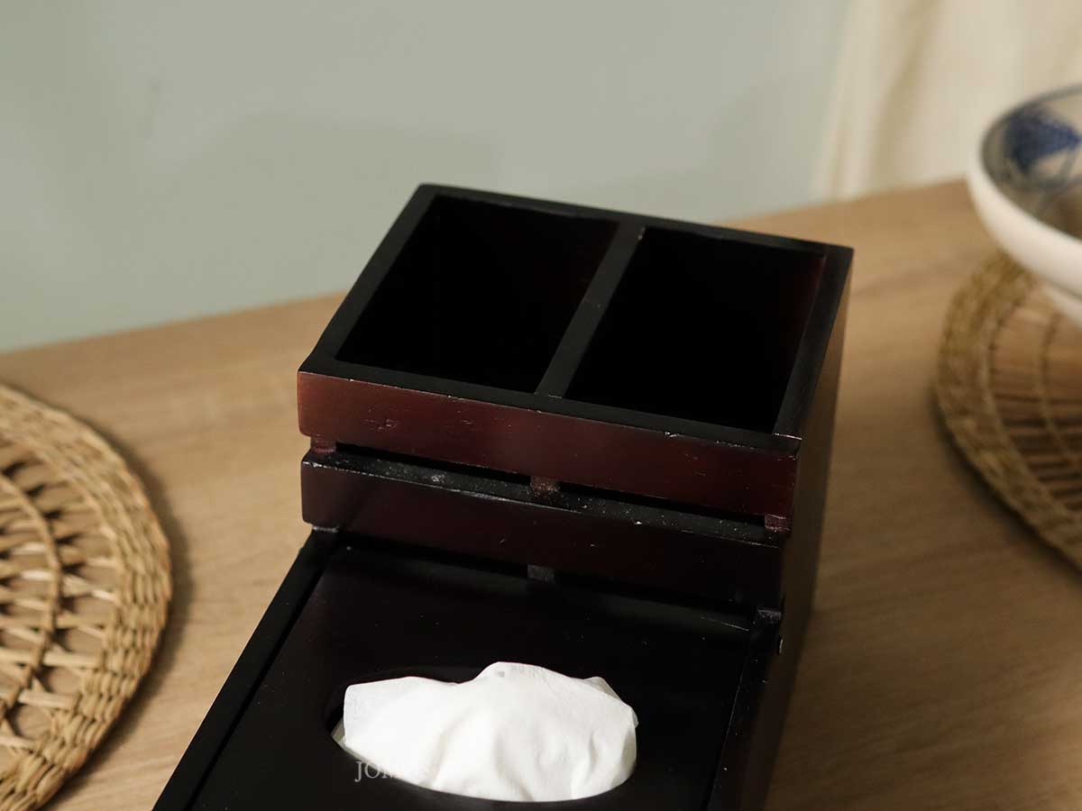 Khay bàn ăn khăn giấy muỗng đũa gỗ xà cừ J000381_thumbnail_2