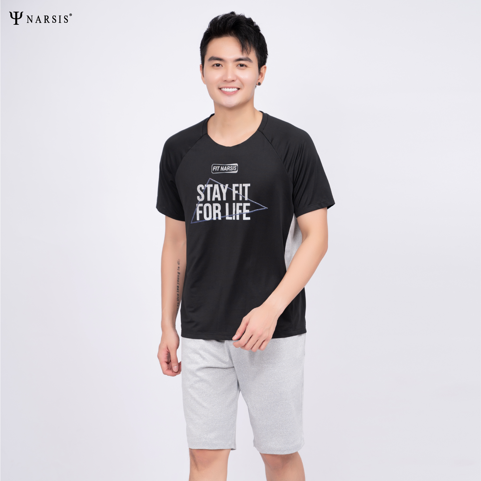 BỘ HÈ THỂ THAO GHI ĐEN NAM VẢI THÔNG HƠI E23008 NARSIS CHẤT LIỆU THOÁNG MÁT, DỄ CHỊU, THOẢI MÁI C...