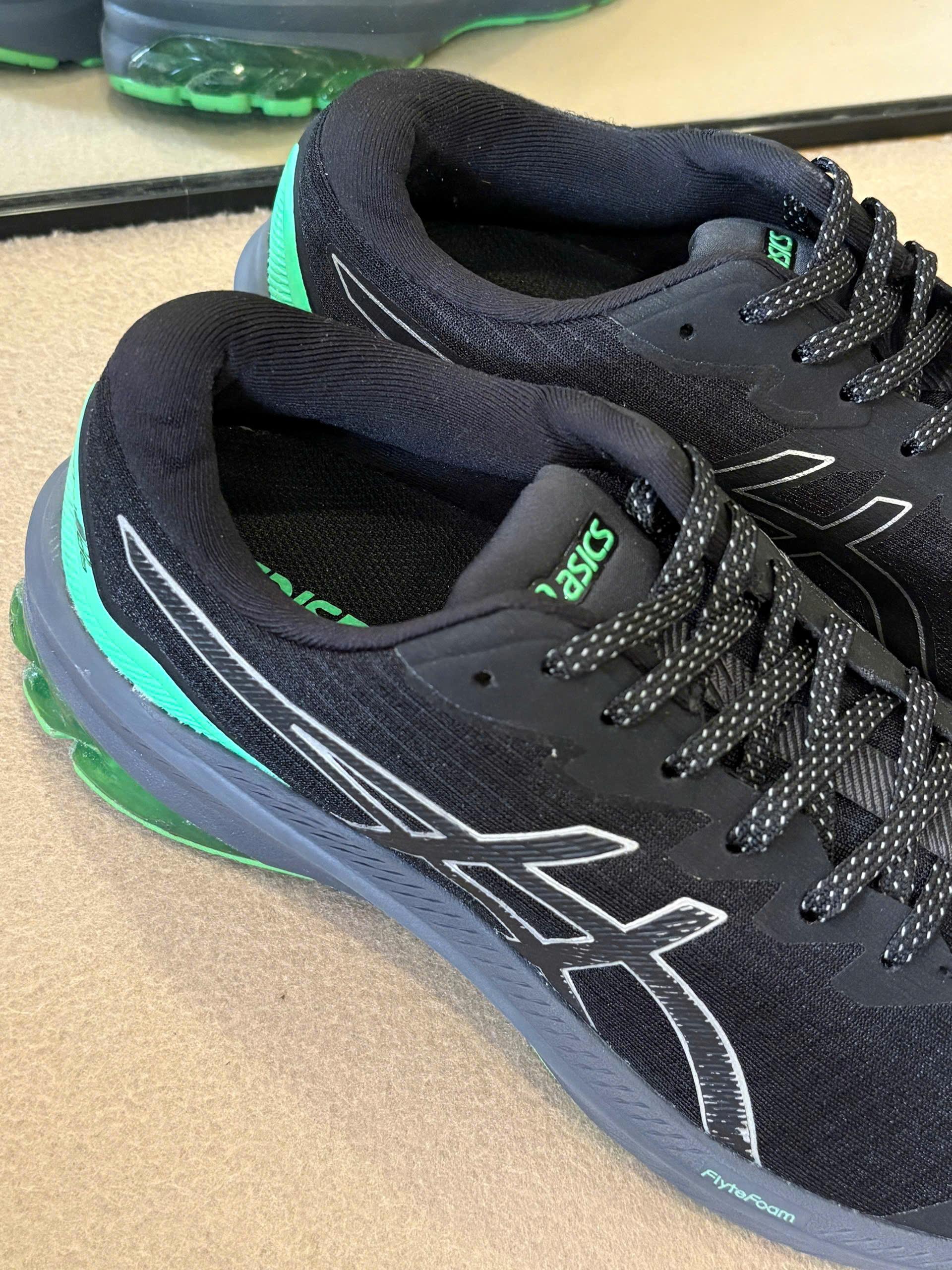 ASICS GT-2000 11 Stability Running Shoes 1011B480_thumbnail_3
