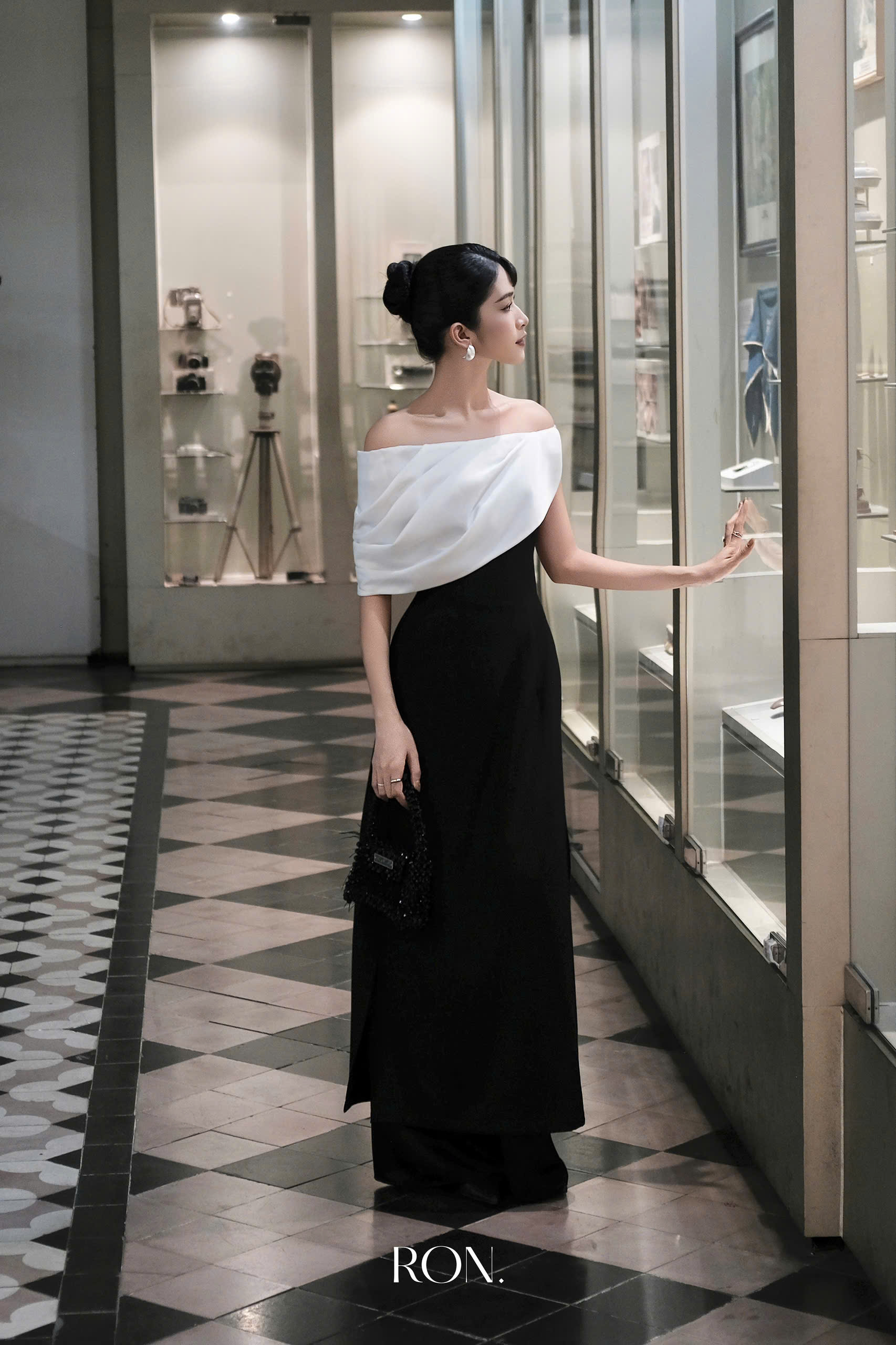 Áo dài Thanh nguyệt