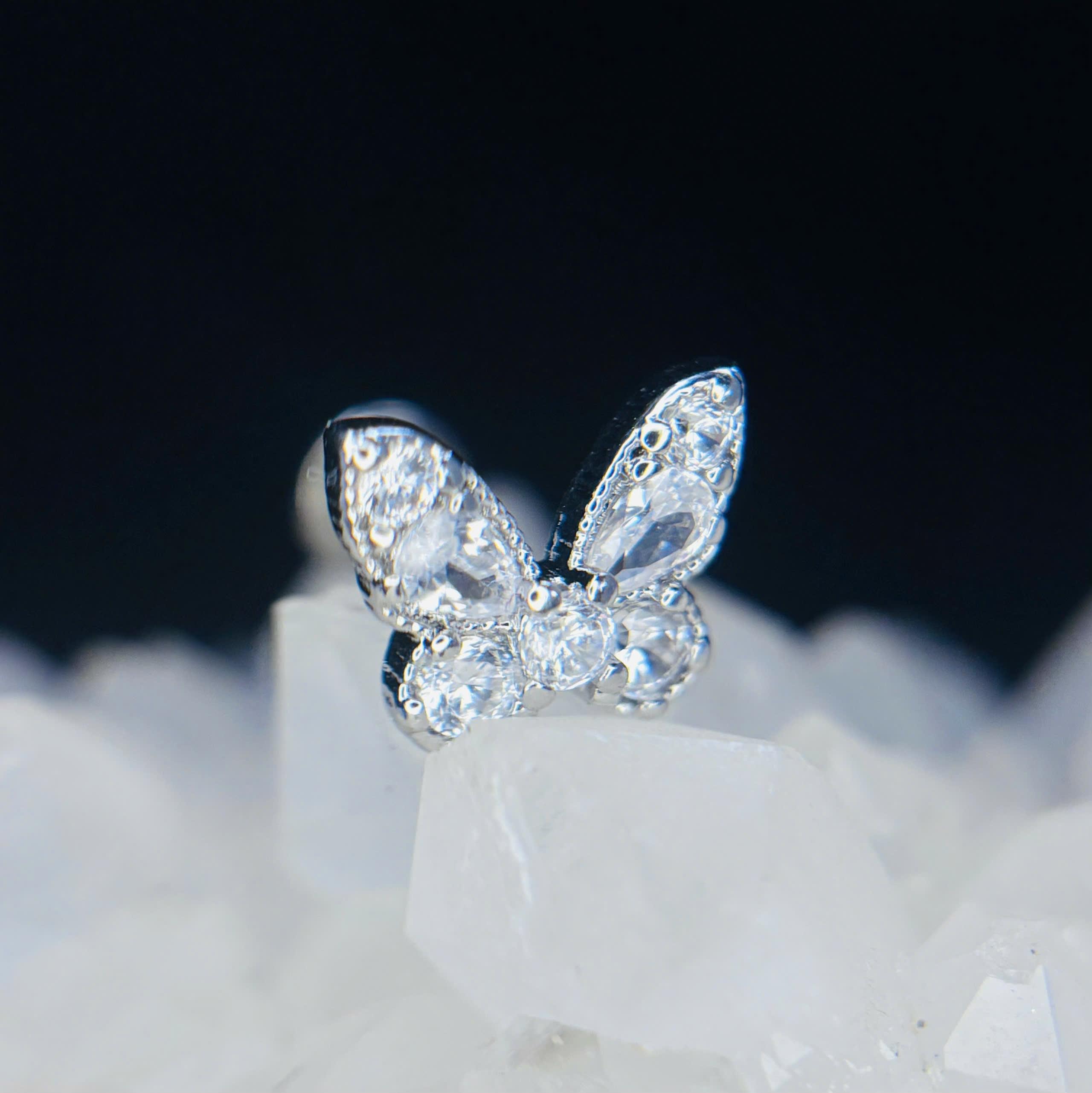 Khuyên kiểu thân titan bướm trắng_thumbnail_3