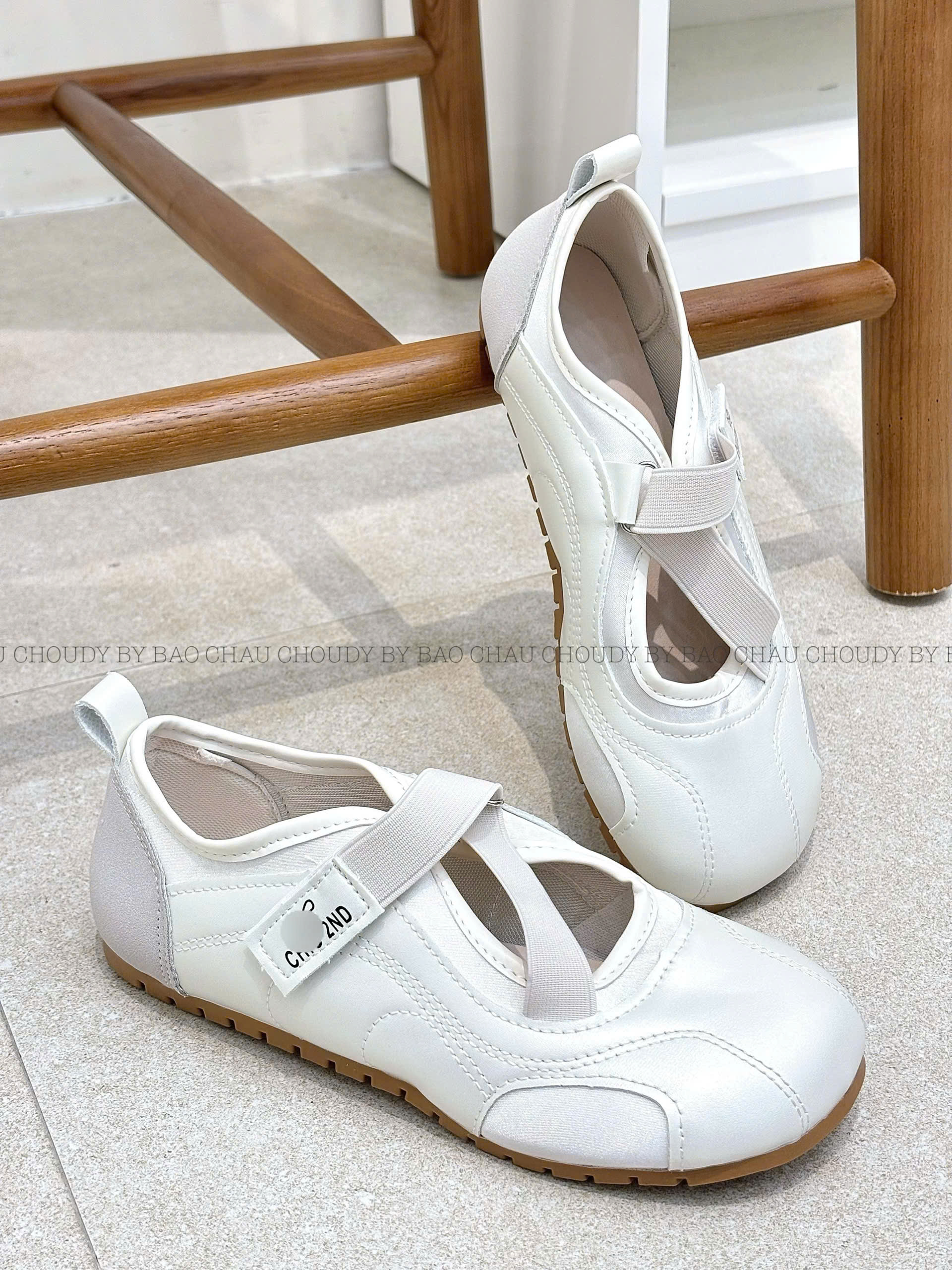 G121 GIÀY TRẮNG NỮ_thumbnail_0