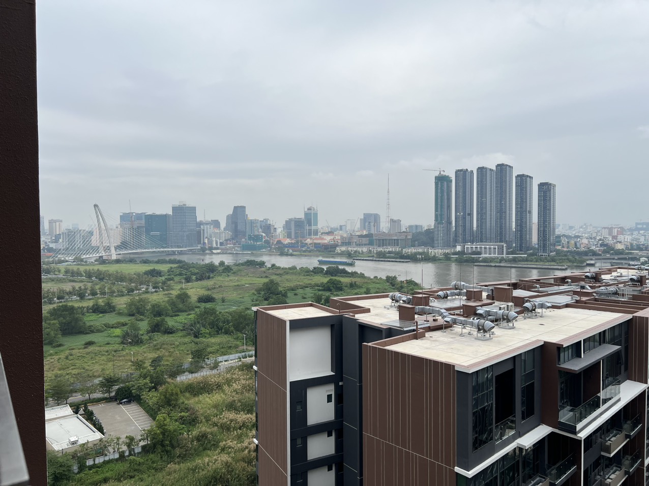 Cho thuê căn hộ 2PN The River Thủ Thiêm view sông giá chỉ 22tr/tháng nhà mới 100%_thumbnail_3