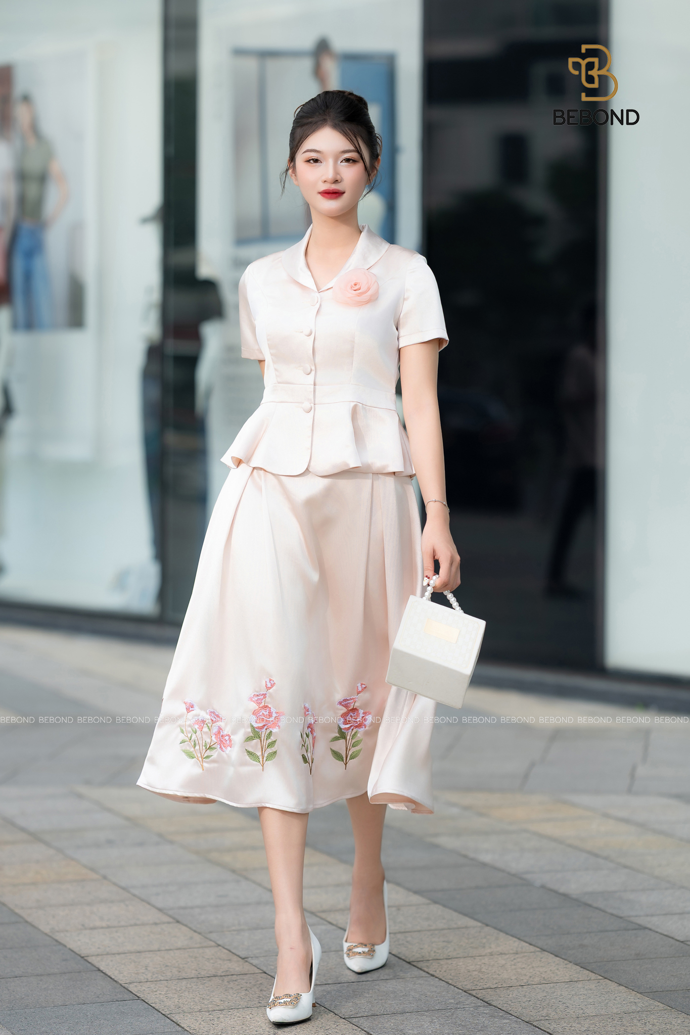 Set vest PATIA hoa thêu màu BEIGE HỒNG_thumbnail_3