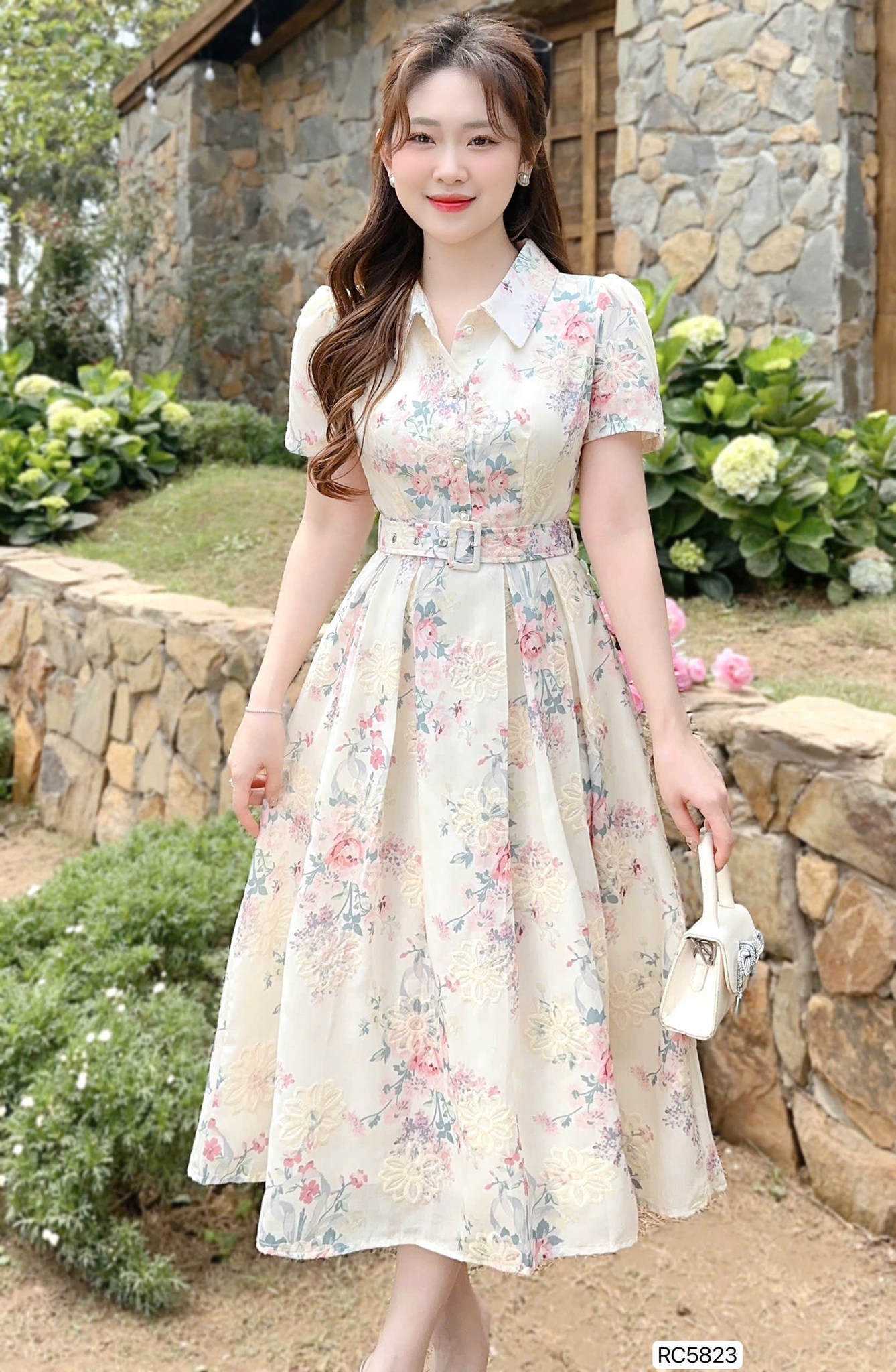 Đầm hoa cổ đức RC5823