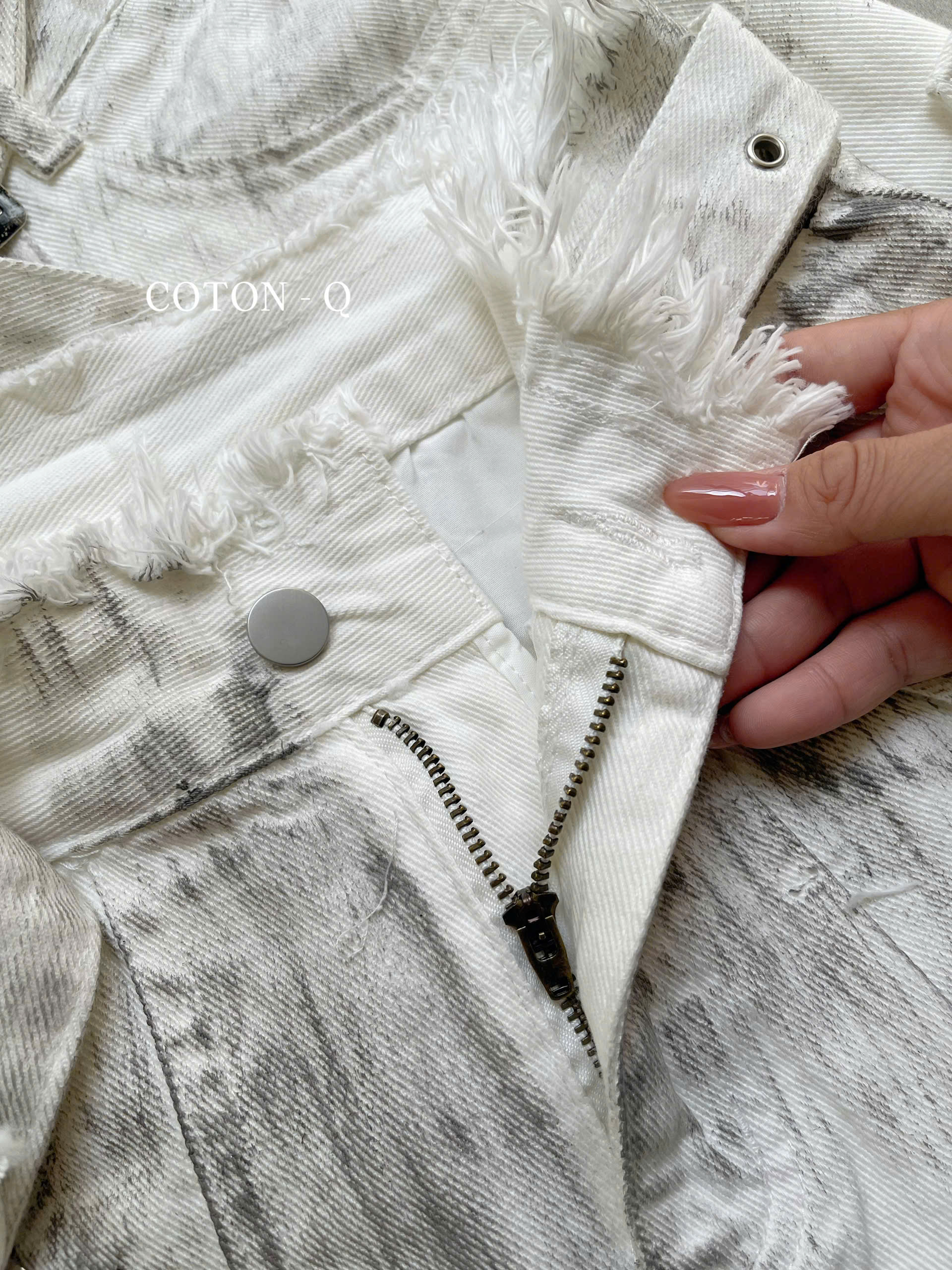 Chân váy trắng phối màu_thumbnail_11