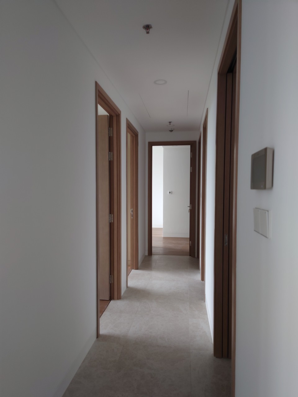 Cho thuê gấp căn 3 phòng ngủ the river trong tháng 1.2024 giá ưu đãi_thumbnail_1