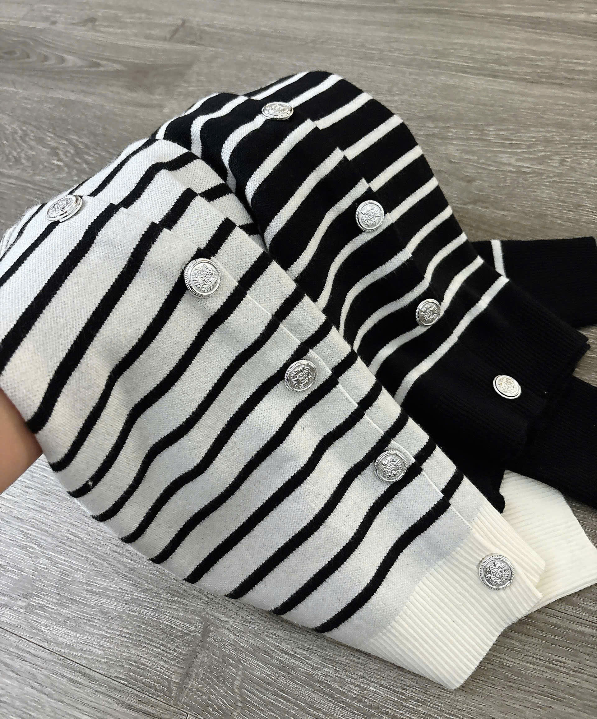 A791 ÁO DỆT KIM 2 MÀU_thumbnail_3