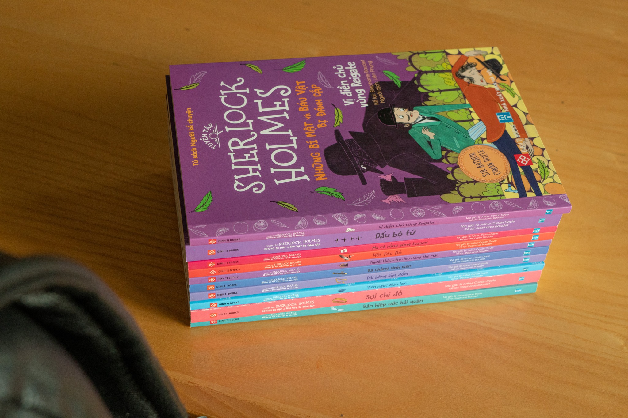 Combo 10 cuốn Sherlock Holmes - Những bí mật và báu vật bị đánh cắp (10 tập)_thumbnail_6