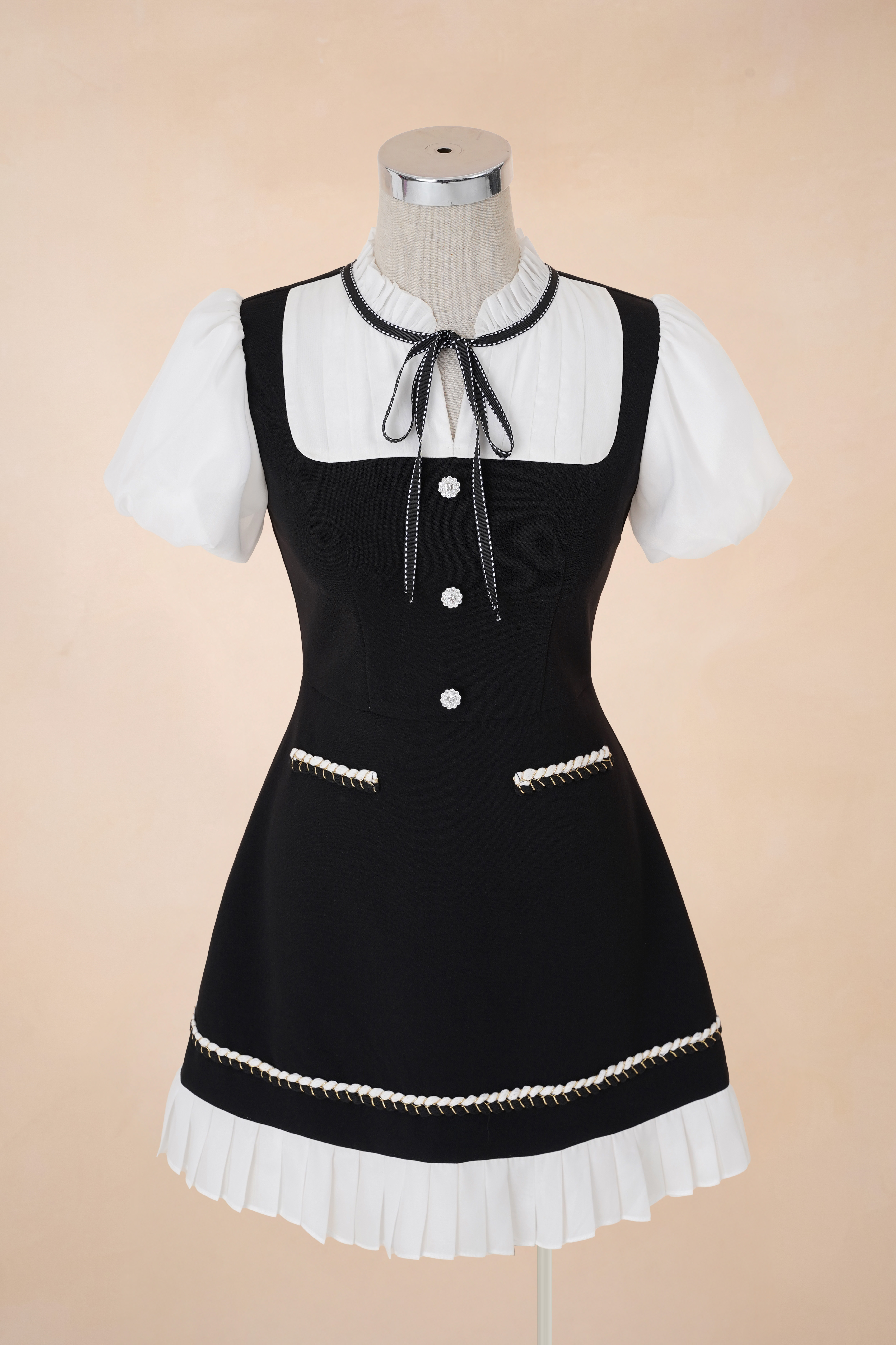 Đầm Chữ A TB Xếp Ly Ngực TT