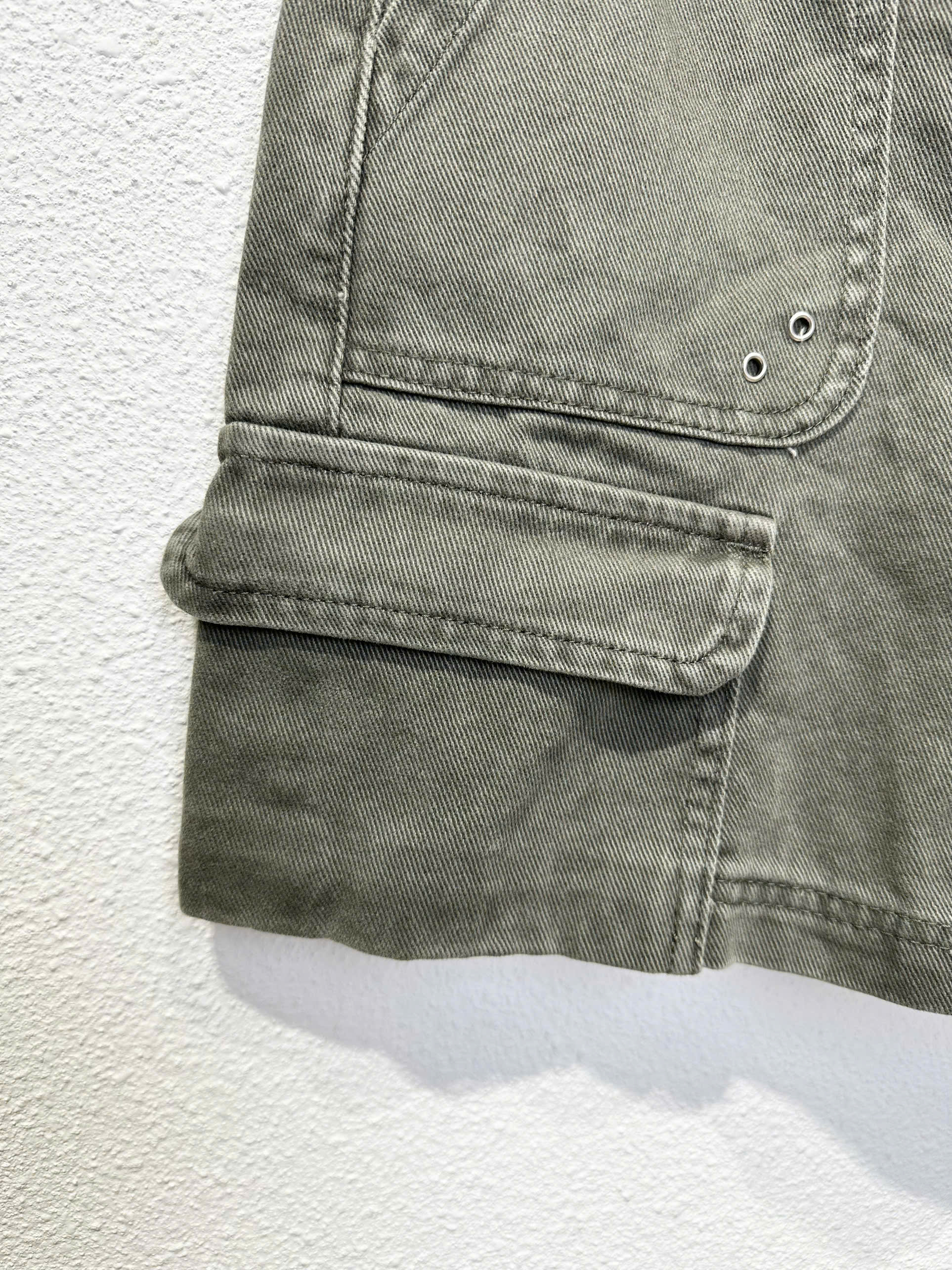 QUAN SHORT THEORLAT_thumbnail_7