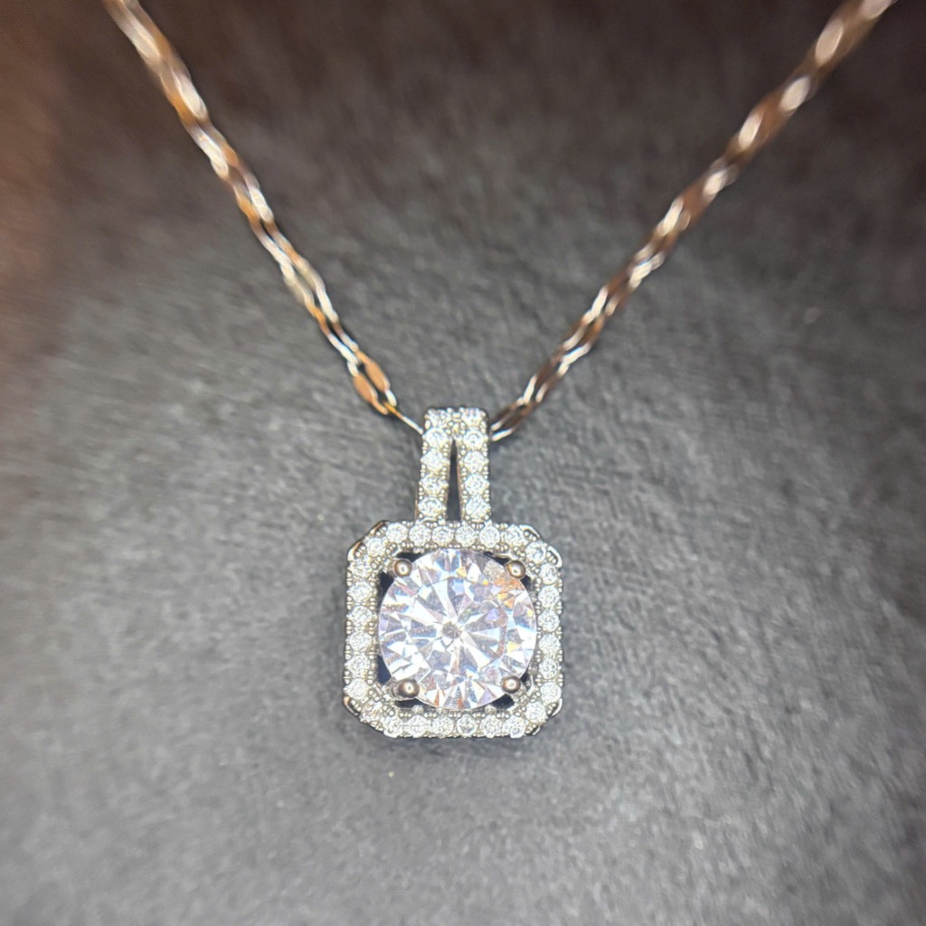 Vòng cổ đá vuông_thumbnail_2