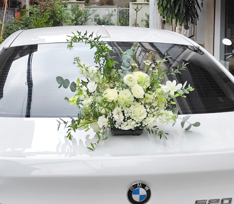 Wedding Car - Hoa mix tone trắng 02