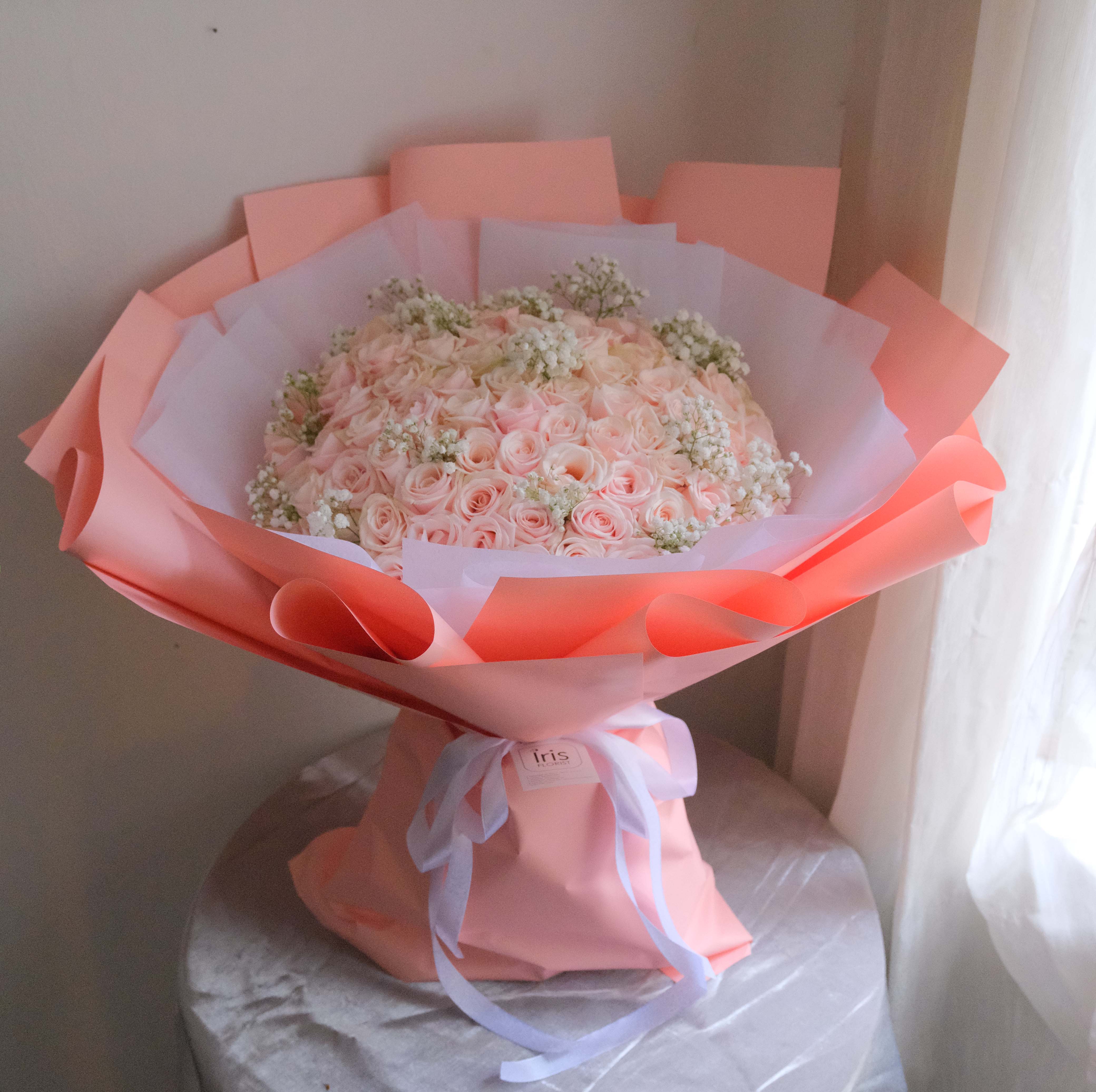 Bó 99 bông hồng kem dâu_thumbnail_2