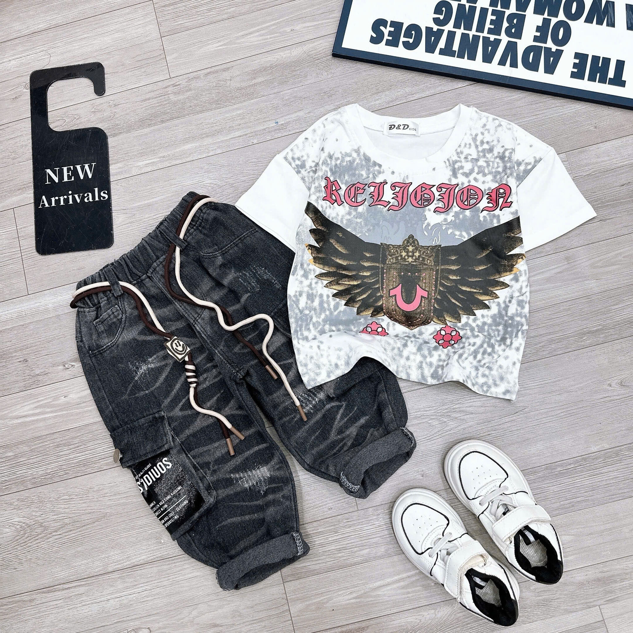 G84 ÁO LOANG QUẦN BÒ DÀI ĐÔI CÁNH- A116.732