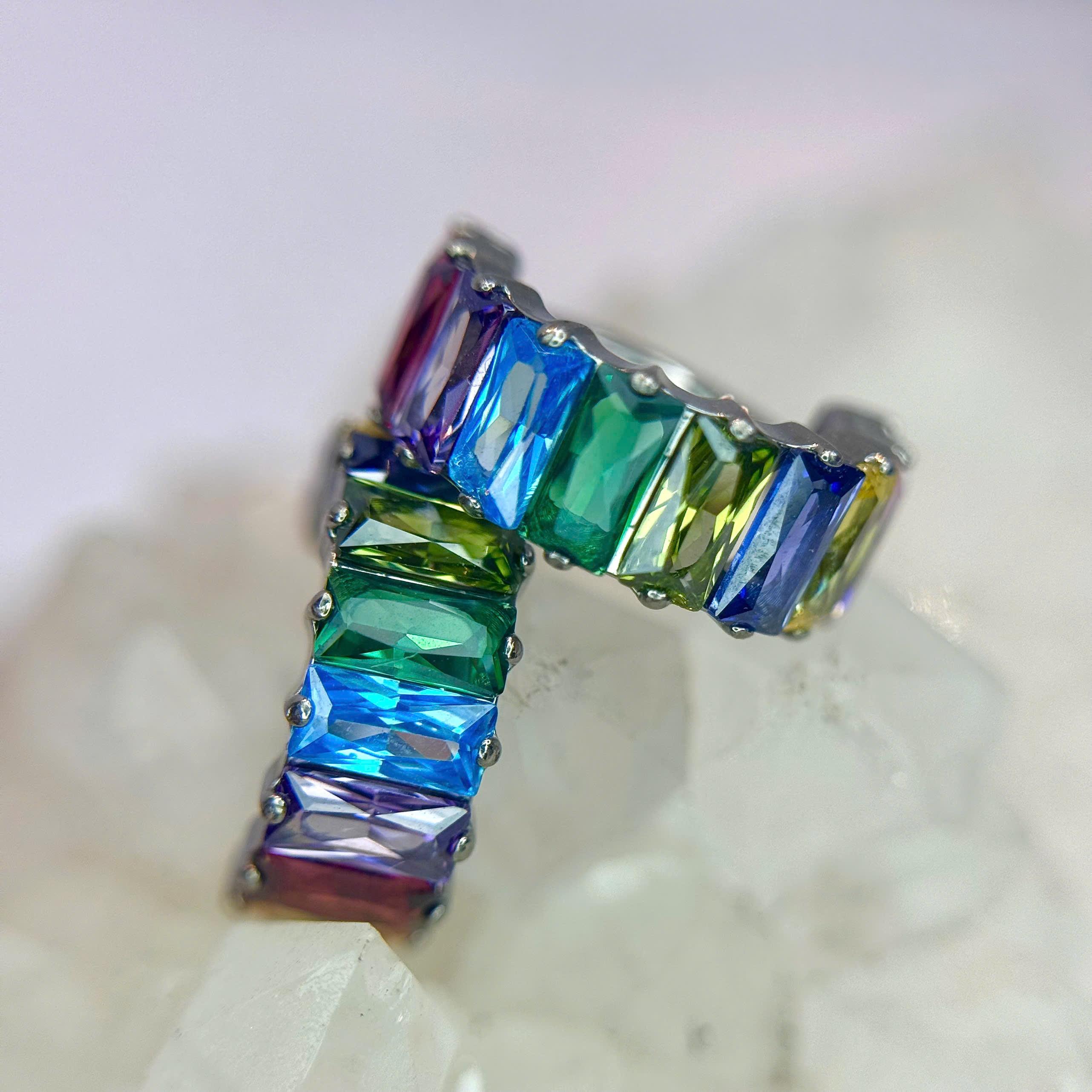 Khuyên vòng kiểu titan đa sắc size 8_thumbnail_1