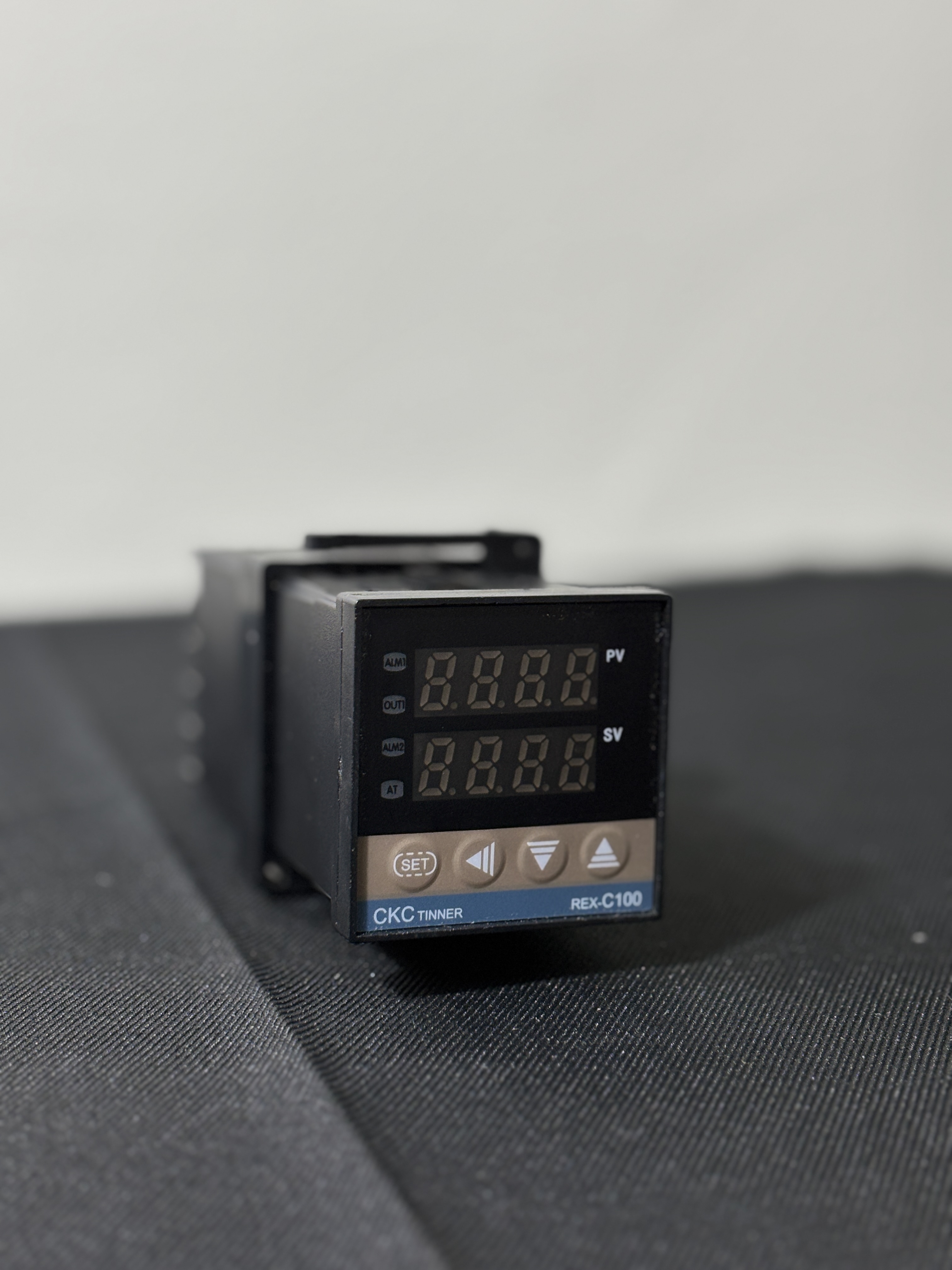 HEAT MONITOR UNIT/ TEMP CONTROLLER_thumbnail_2