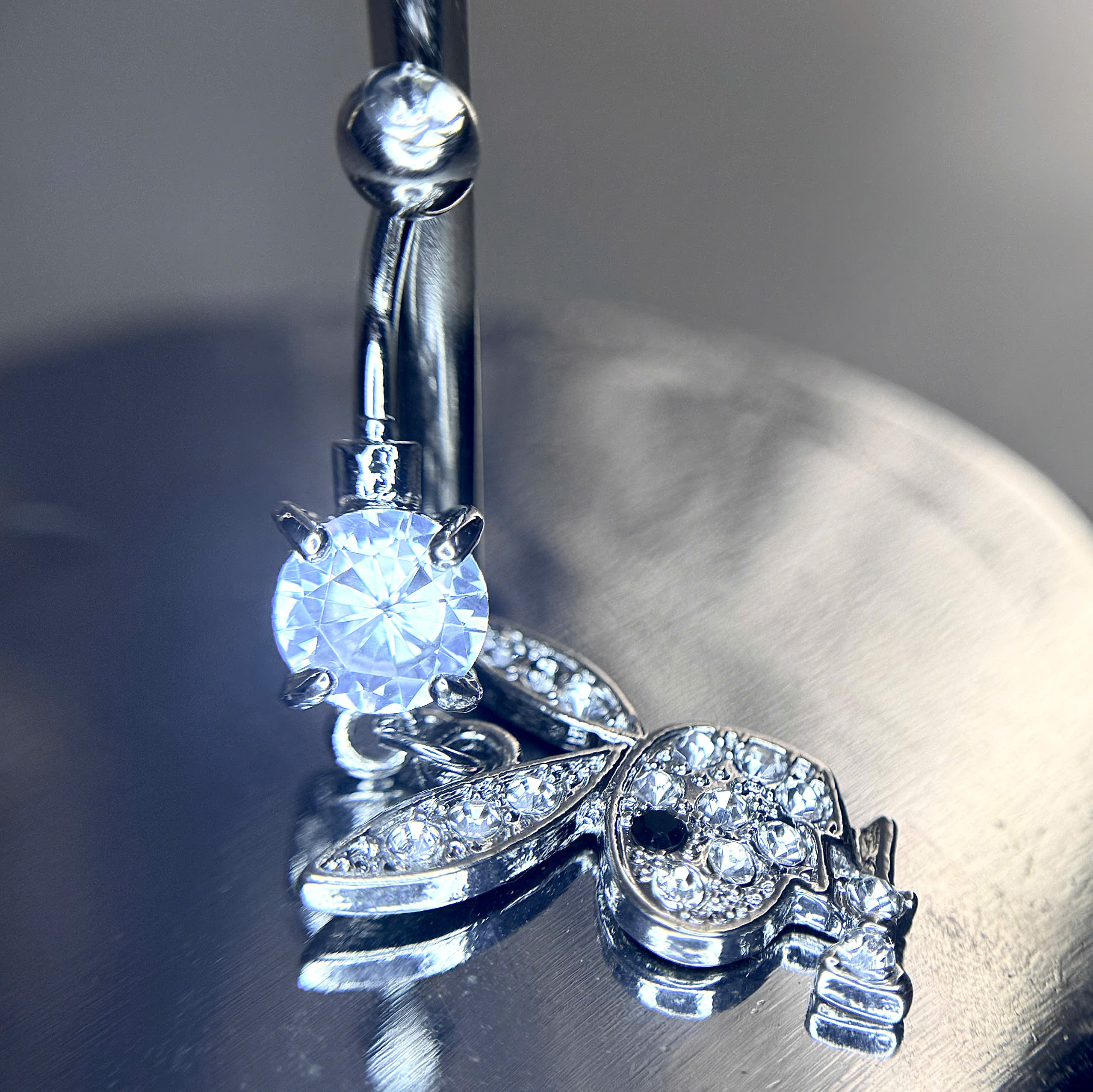 Rốn playboy rơi đá chấu_thumbnail_3