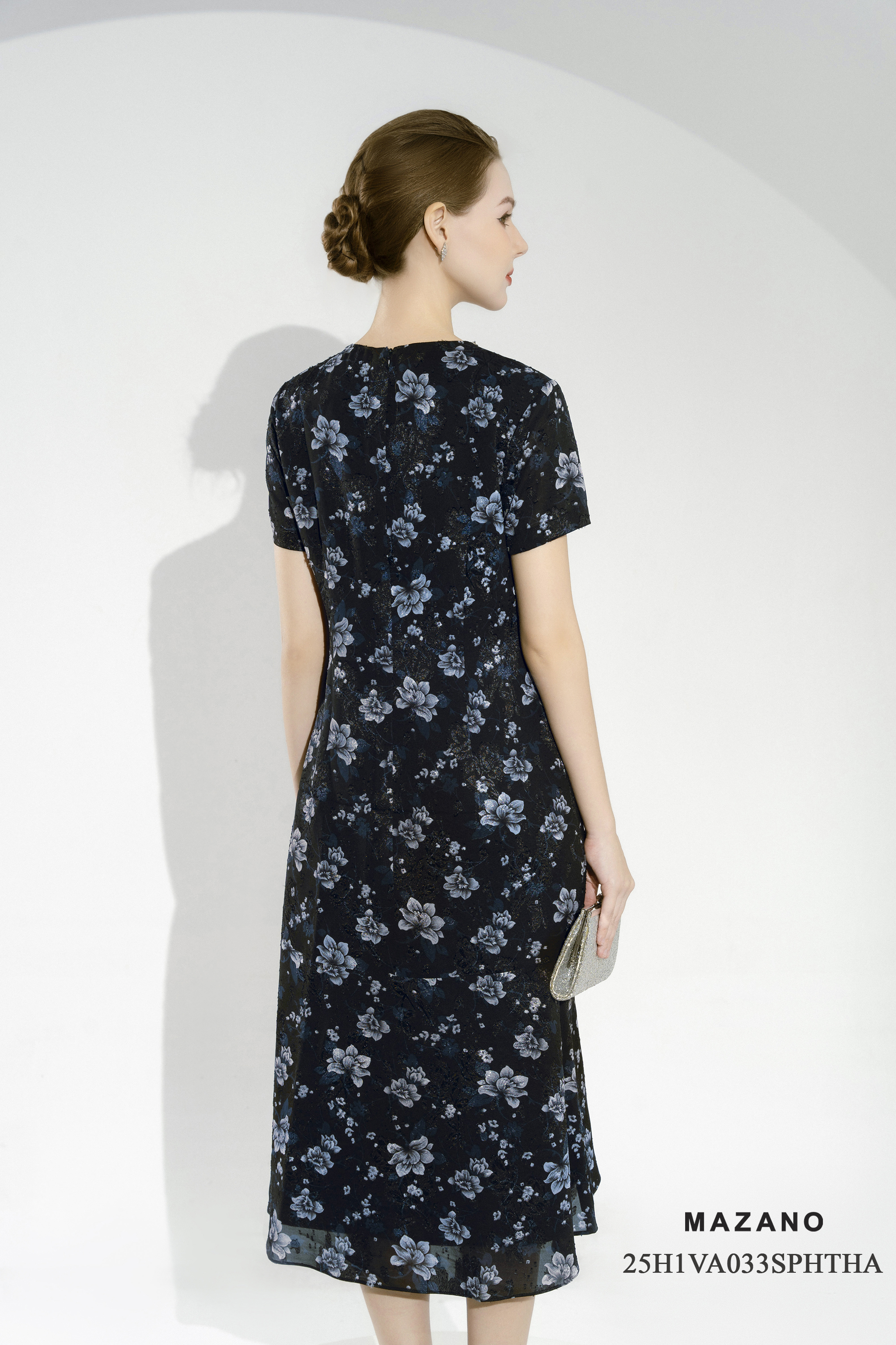 Váy Đầm suông Vải voan 3D họa tiết cách điệu Cổ V đính trang trí tay ngắn Dài váy ngang bắp chân_thumbnail_4