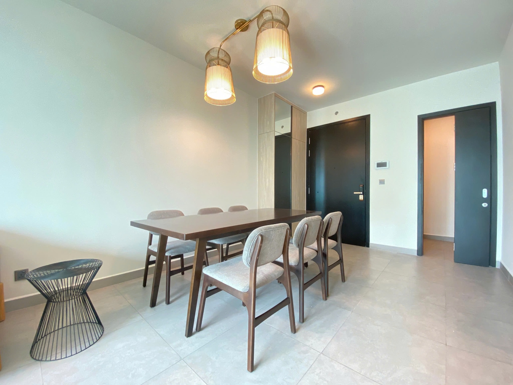 Cho thuê căn hộ 3PN Feliz En Vista , full nội thất cao cấp, có thể dọn vào ngay