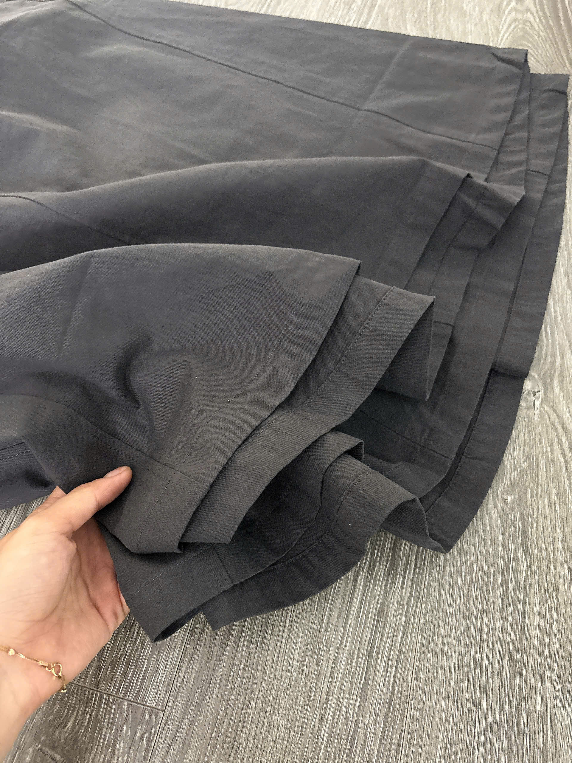 C85 CHÂN VÁY XÁM_thumbnail_3