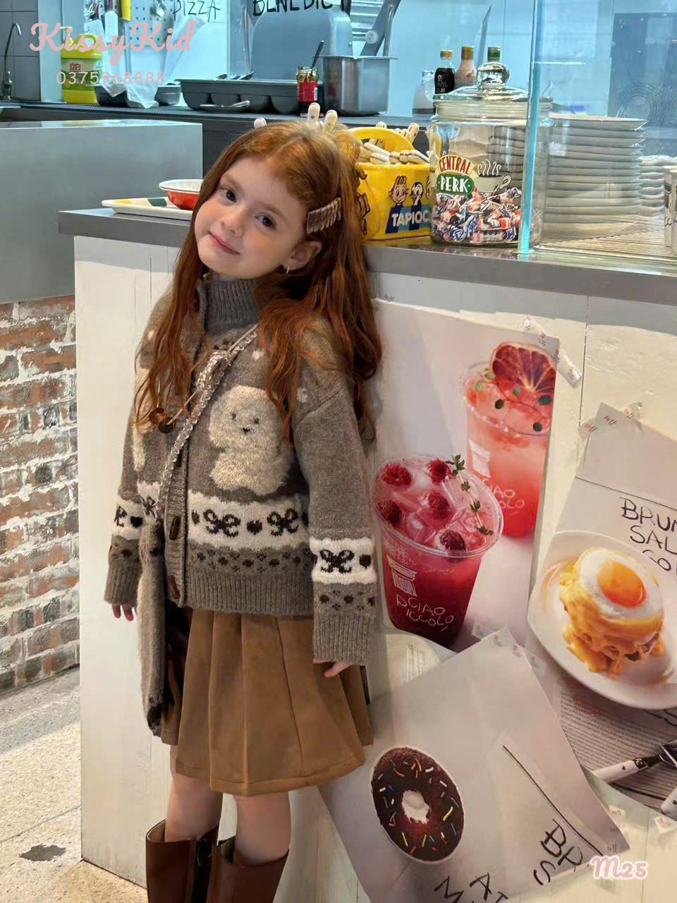 (M25) Áo len nâu cúc sừng họa tiết cún bông MTZ