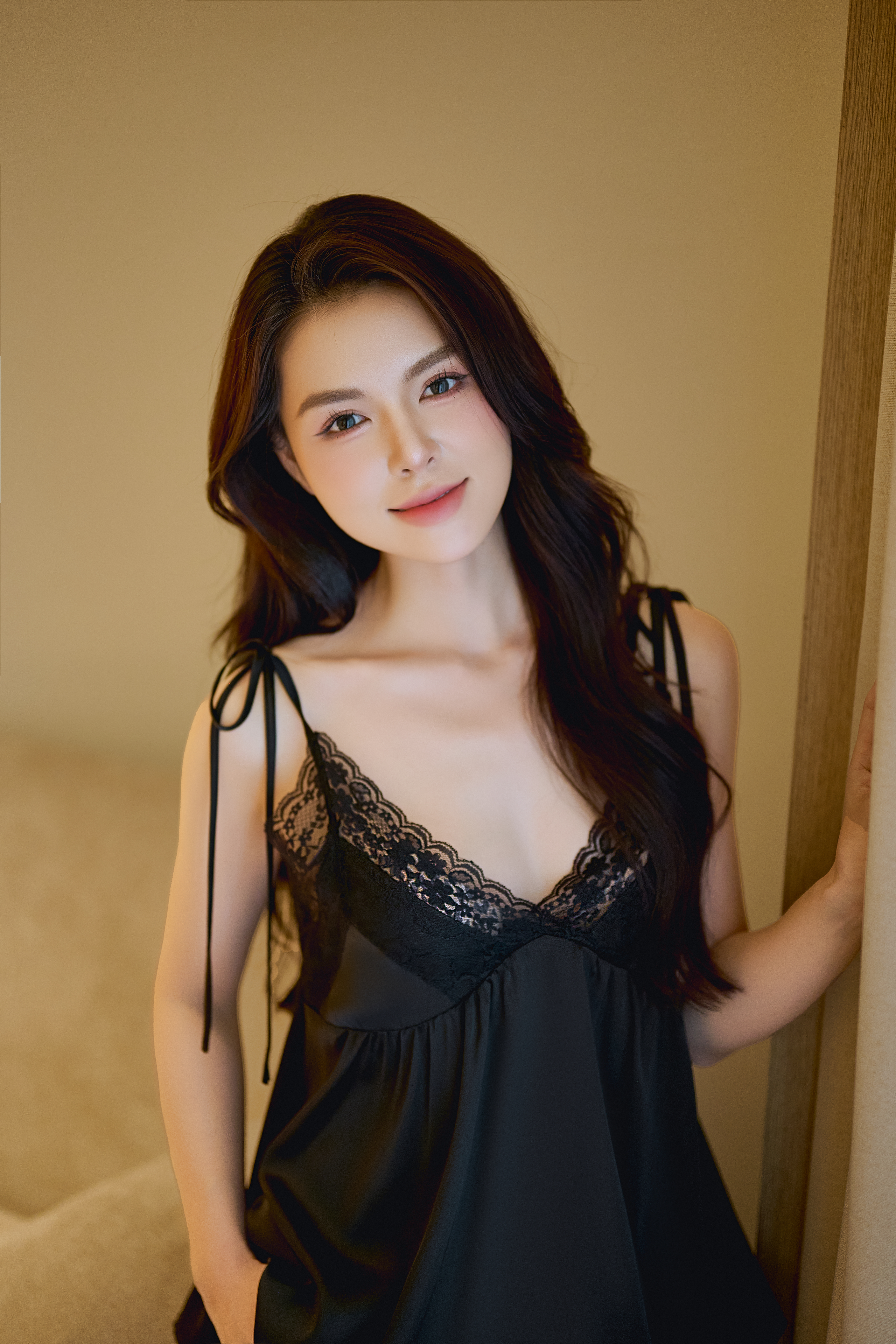 Bộ lụa áo 2 dây, quần cộc BN623_thumbnail_2