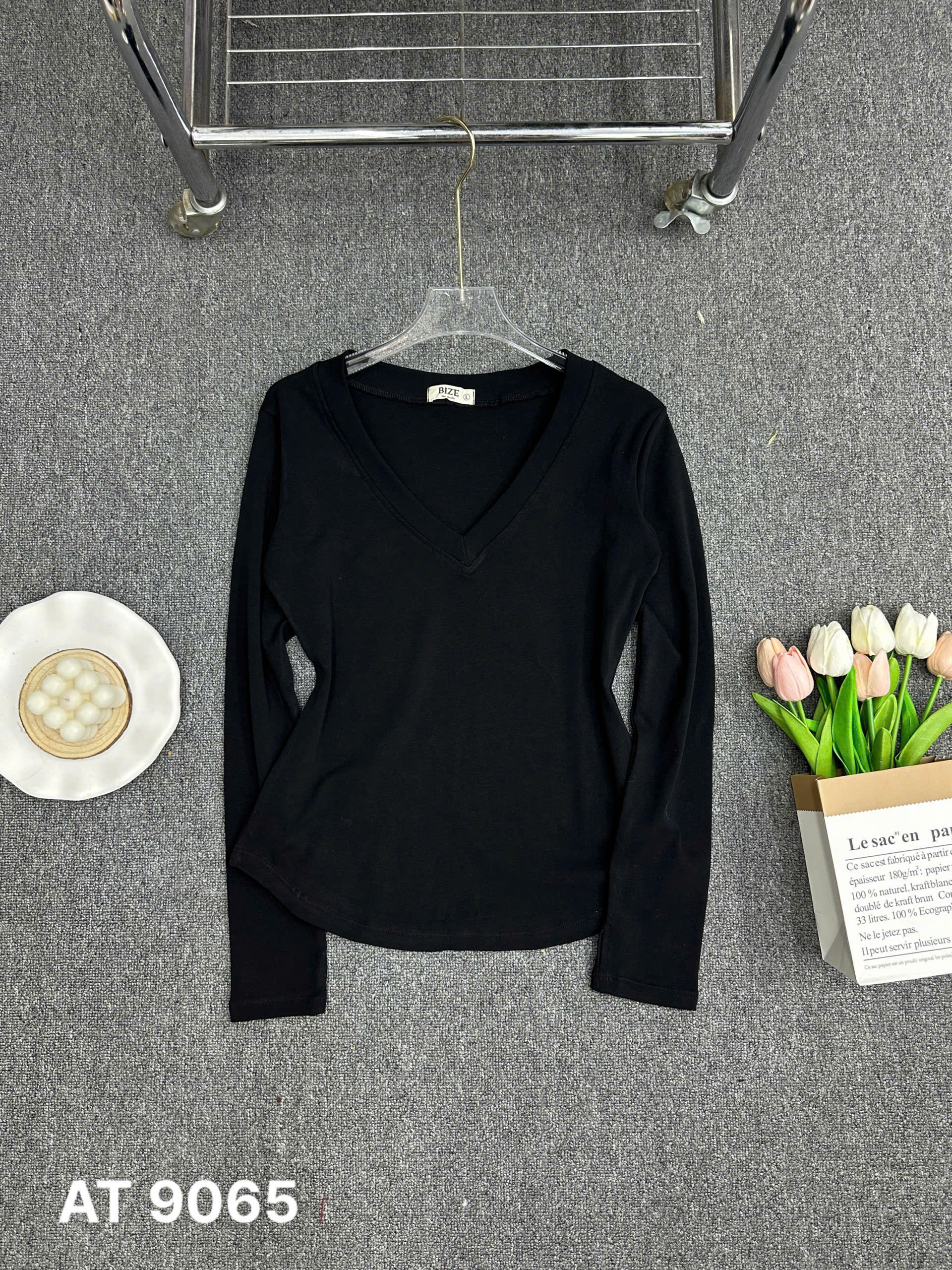 BIGSIZE - Áo thun tay dài cổ tim T- AT9065_thumbnail_4