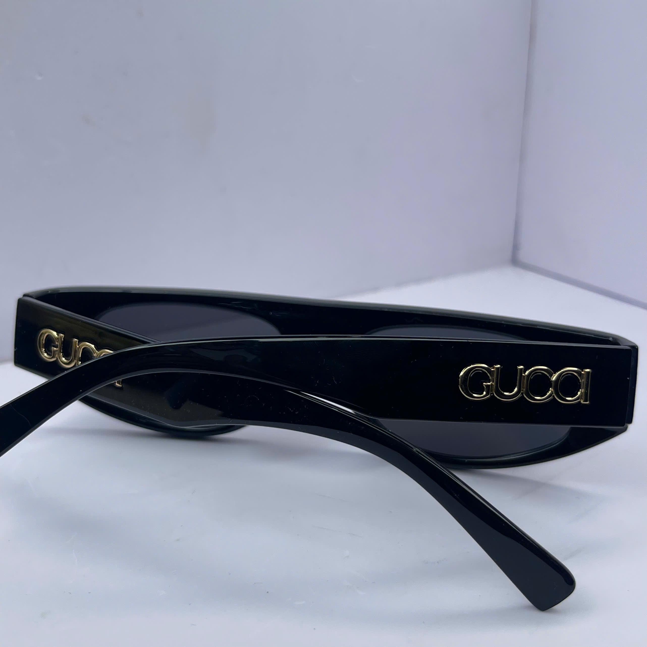 Kính mắt Gucci đen_thumbnail_2