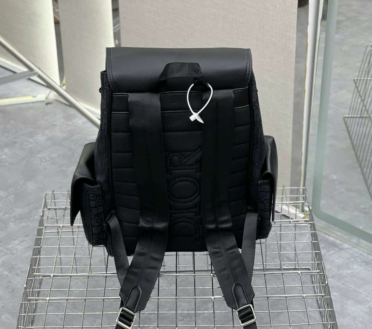 Balo Dior Explorer Oblique Black_thumbnail_4