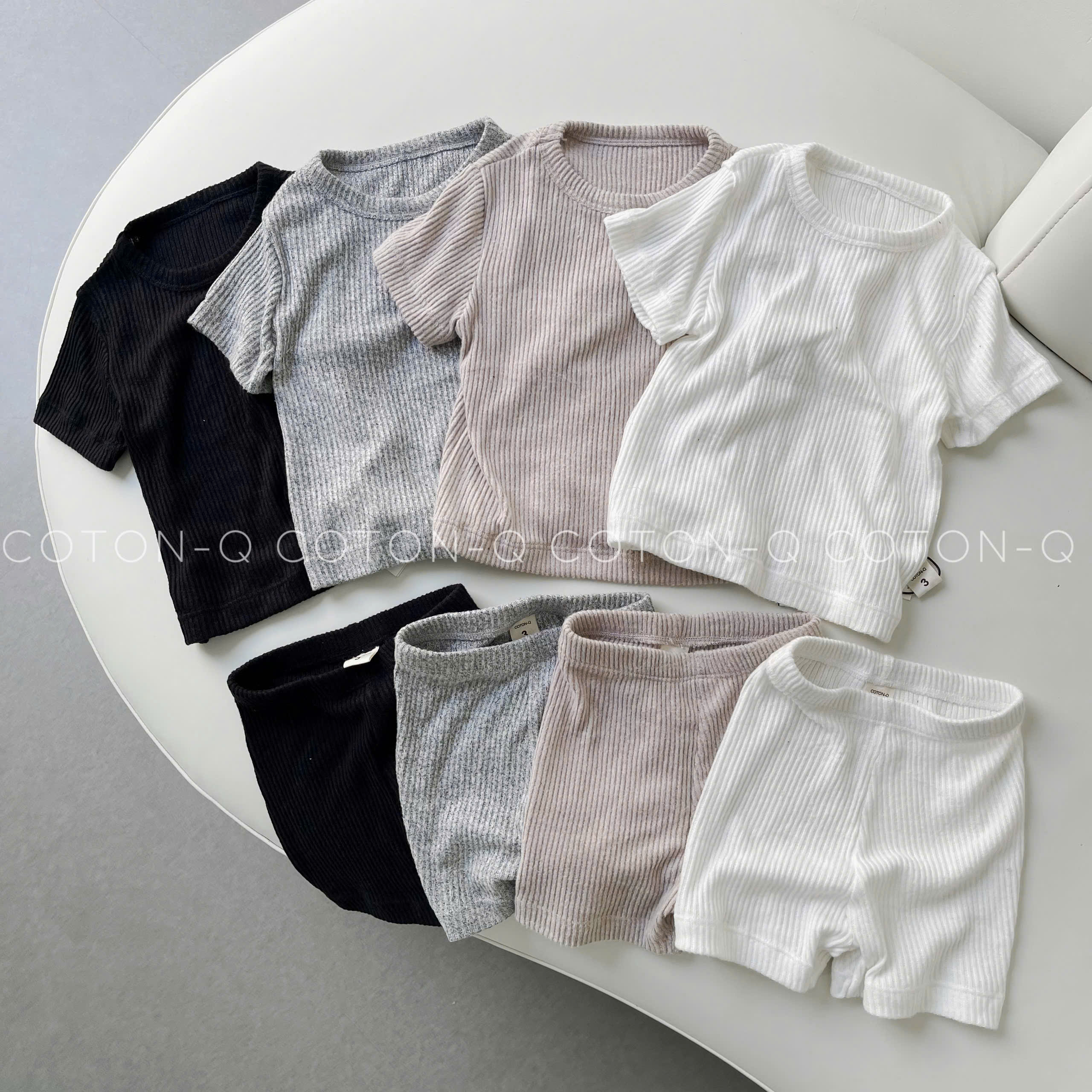 HE4 Set 2 bộ gân bé ( NGẪU NHIÊN )