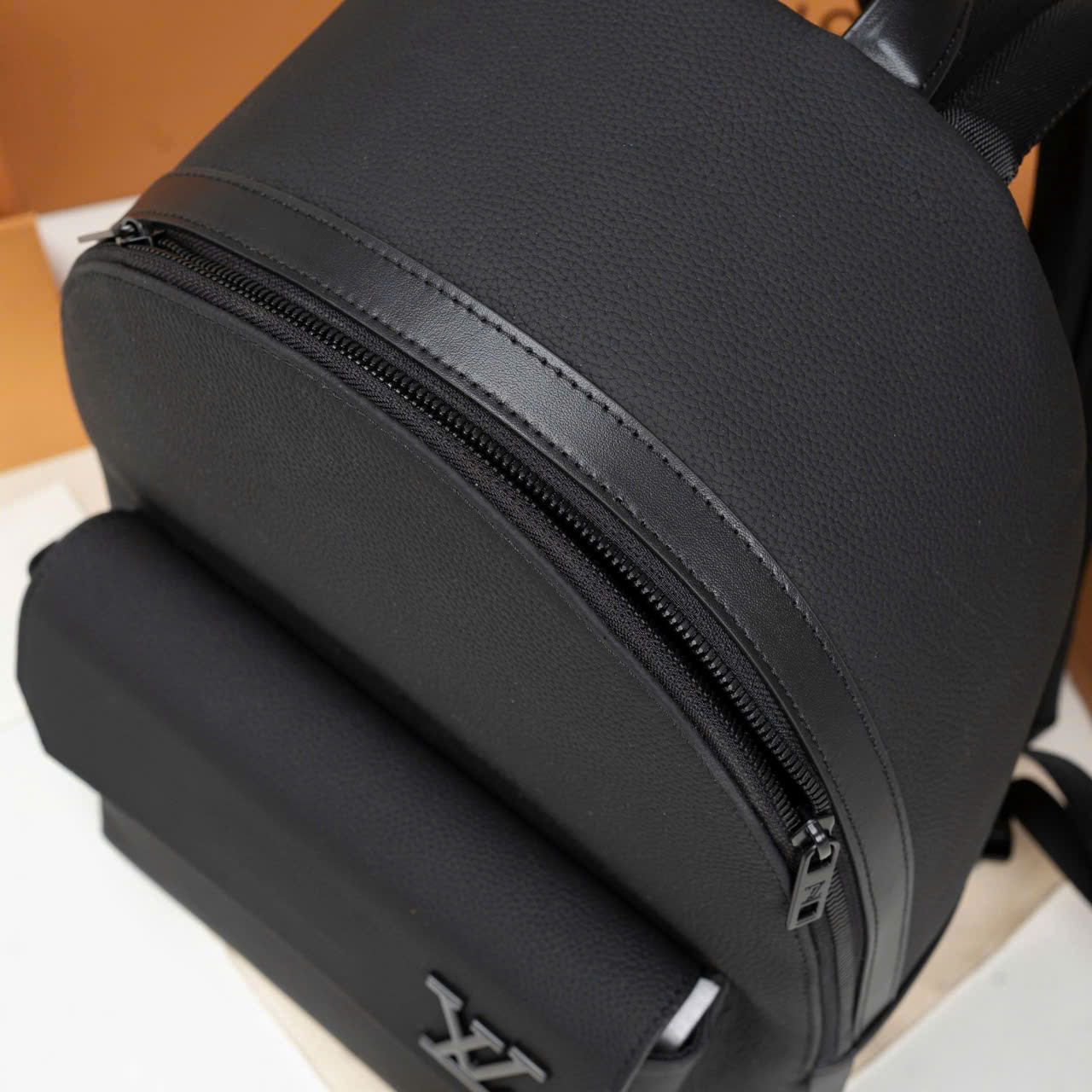 Ba lô Louis Vuitton Takeoff full đen_thumbnail_9