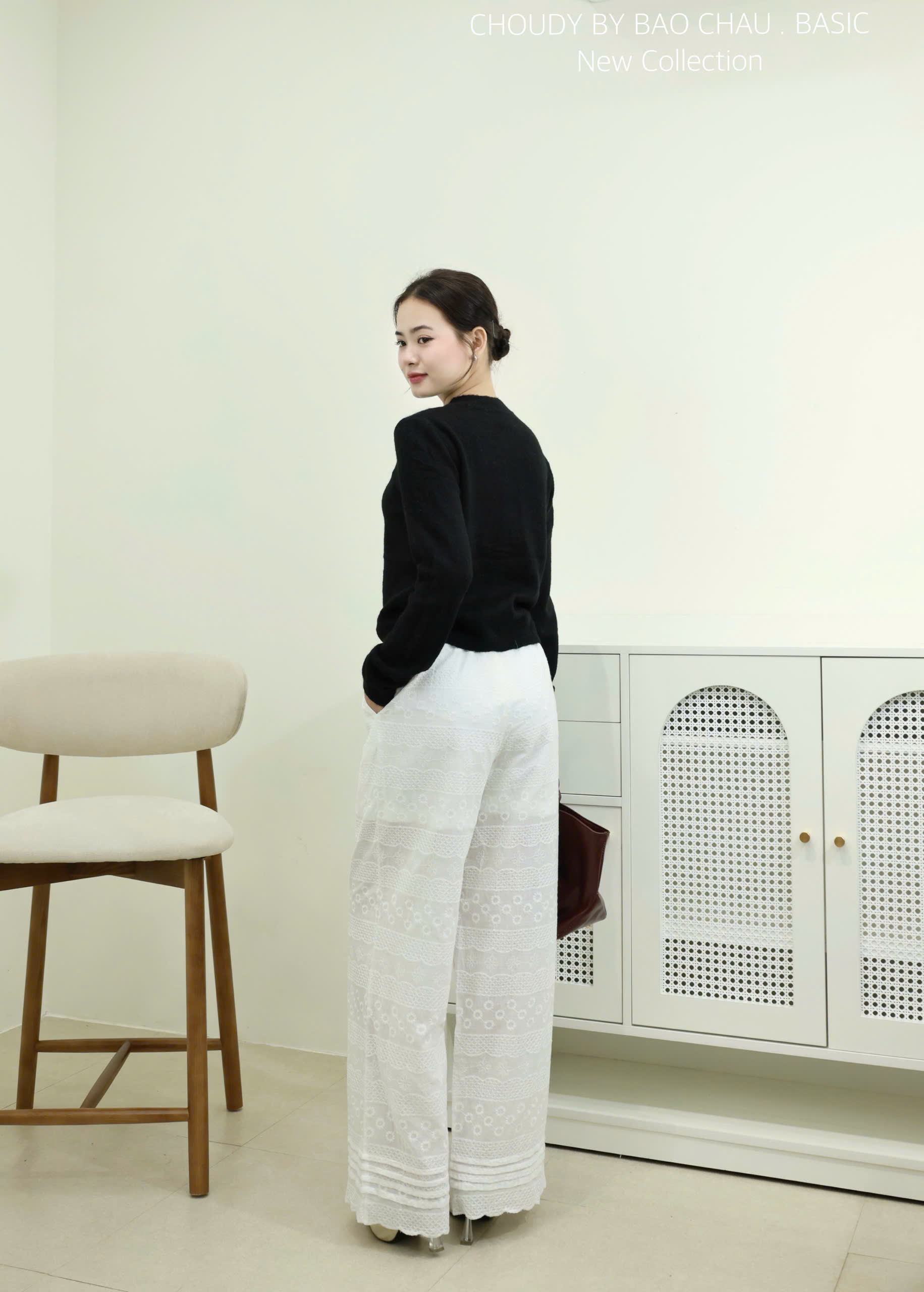 U575 QUẦN SUÔNG TRẮNG THÊU HOA_thumbnail_8