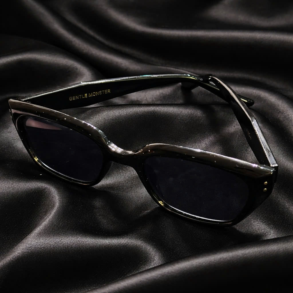 Kính mắt Gentle Monster đen_thumbnail_1